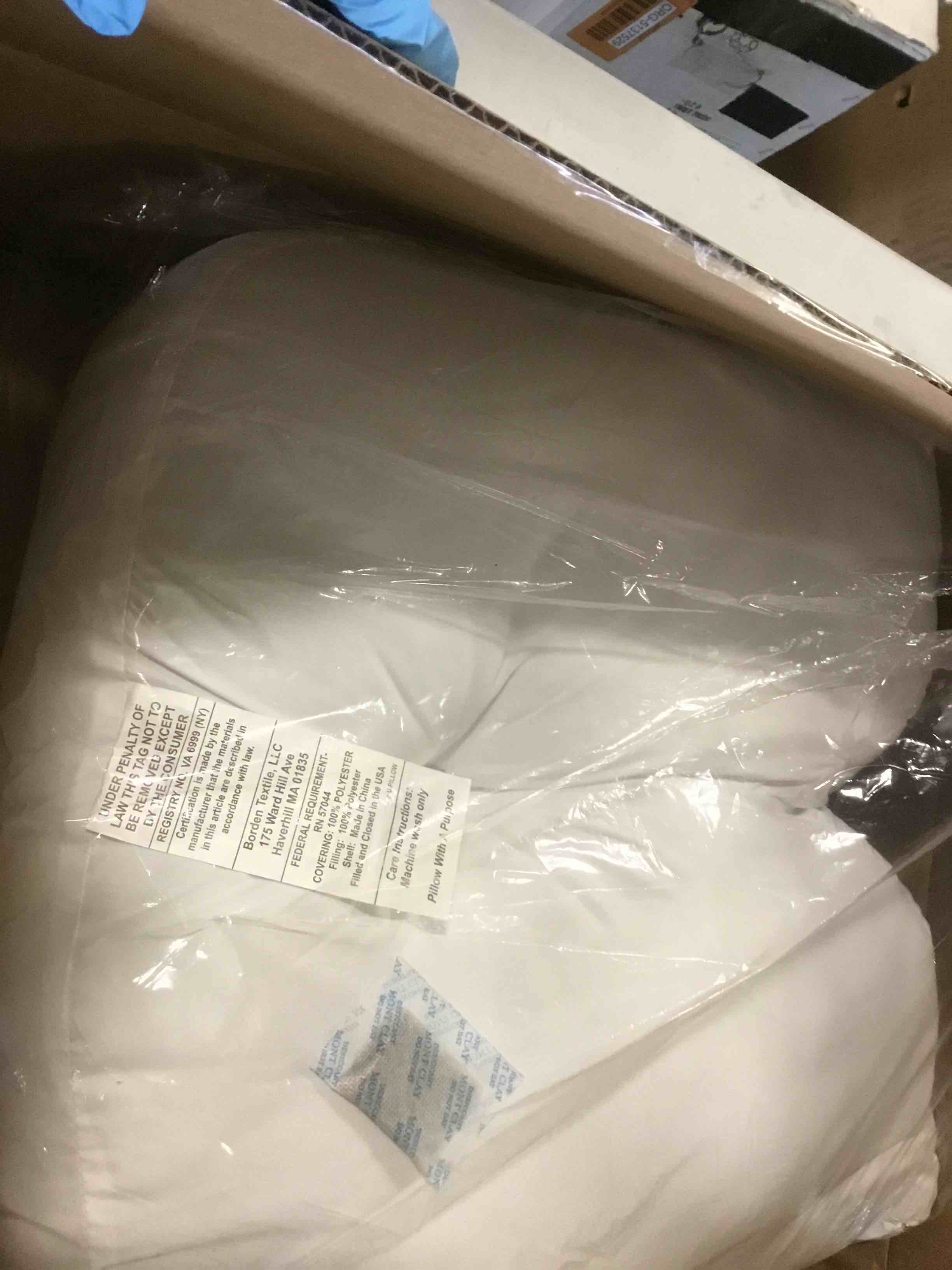 The Side Sleeper's Ergonomic Pillow