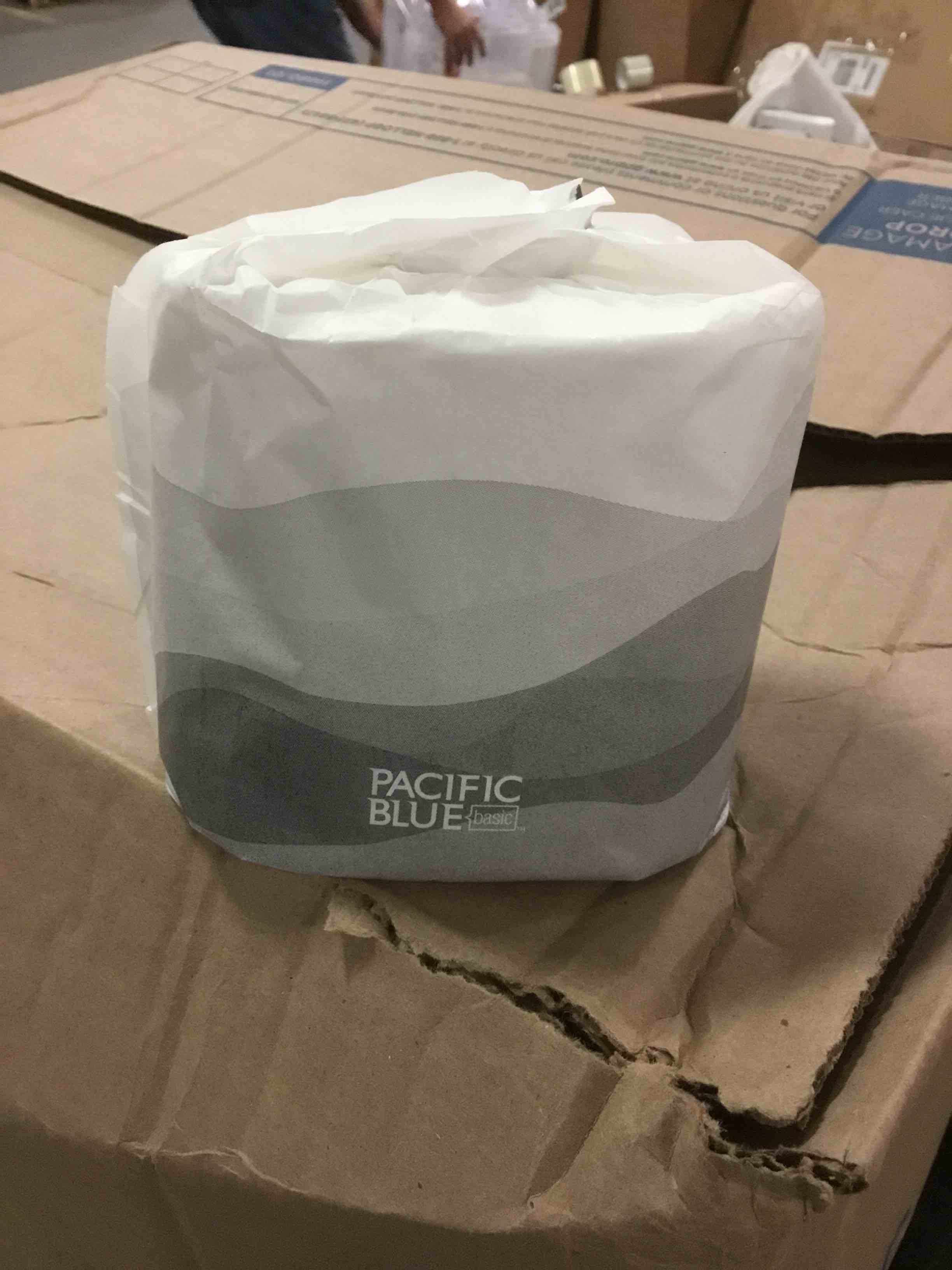 https://s3.amazonaws.com/lotting-images-prod/bidfta/ORG5137604_1703248032152.jpeg