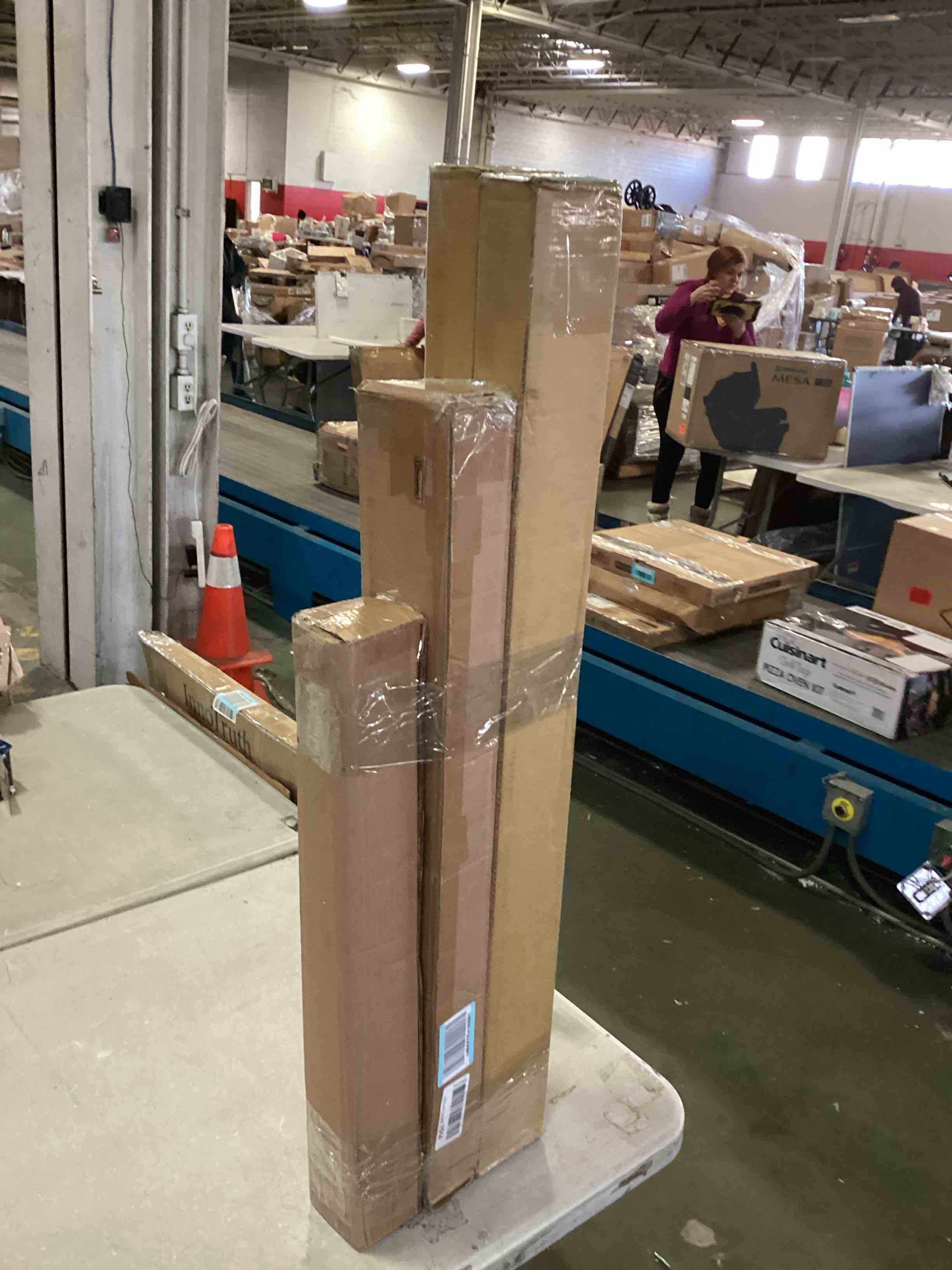 https://s3.amazonaws.com/lotting-images-prod/bidfta/ORG5138060_1701206132480.jpeg