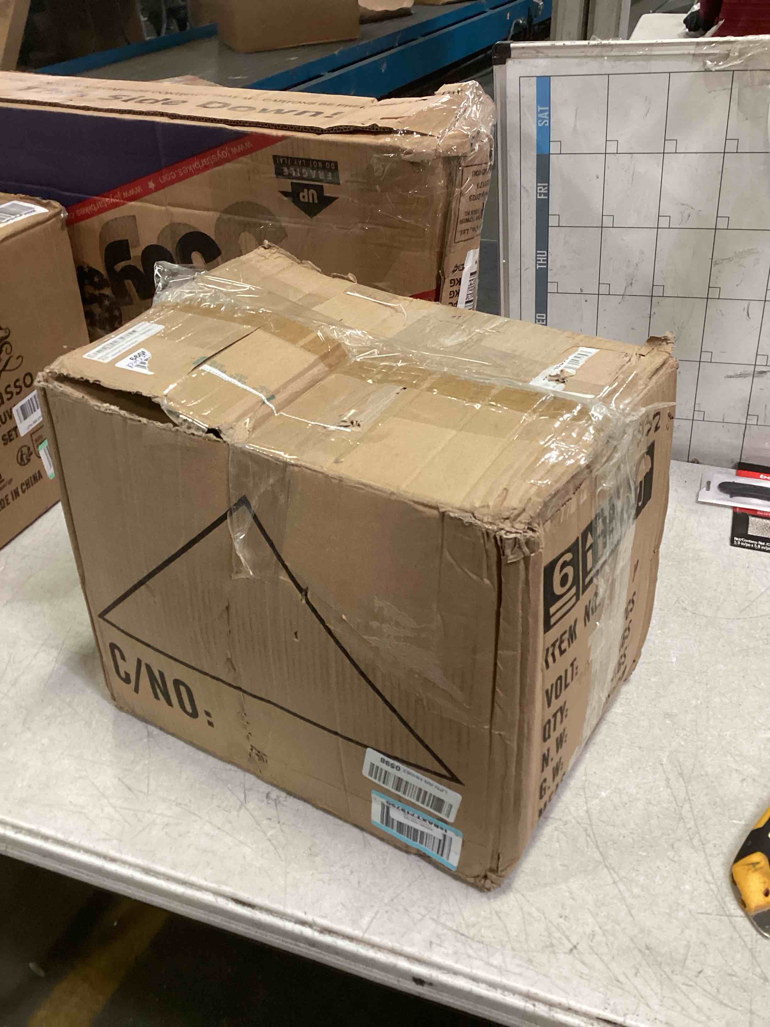 https://s3.amazonaws.com/lotting-images-prod/bidfta/ORG5139064_1701963741777.jpeg