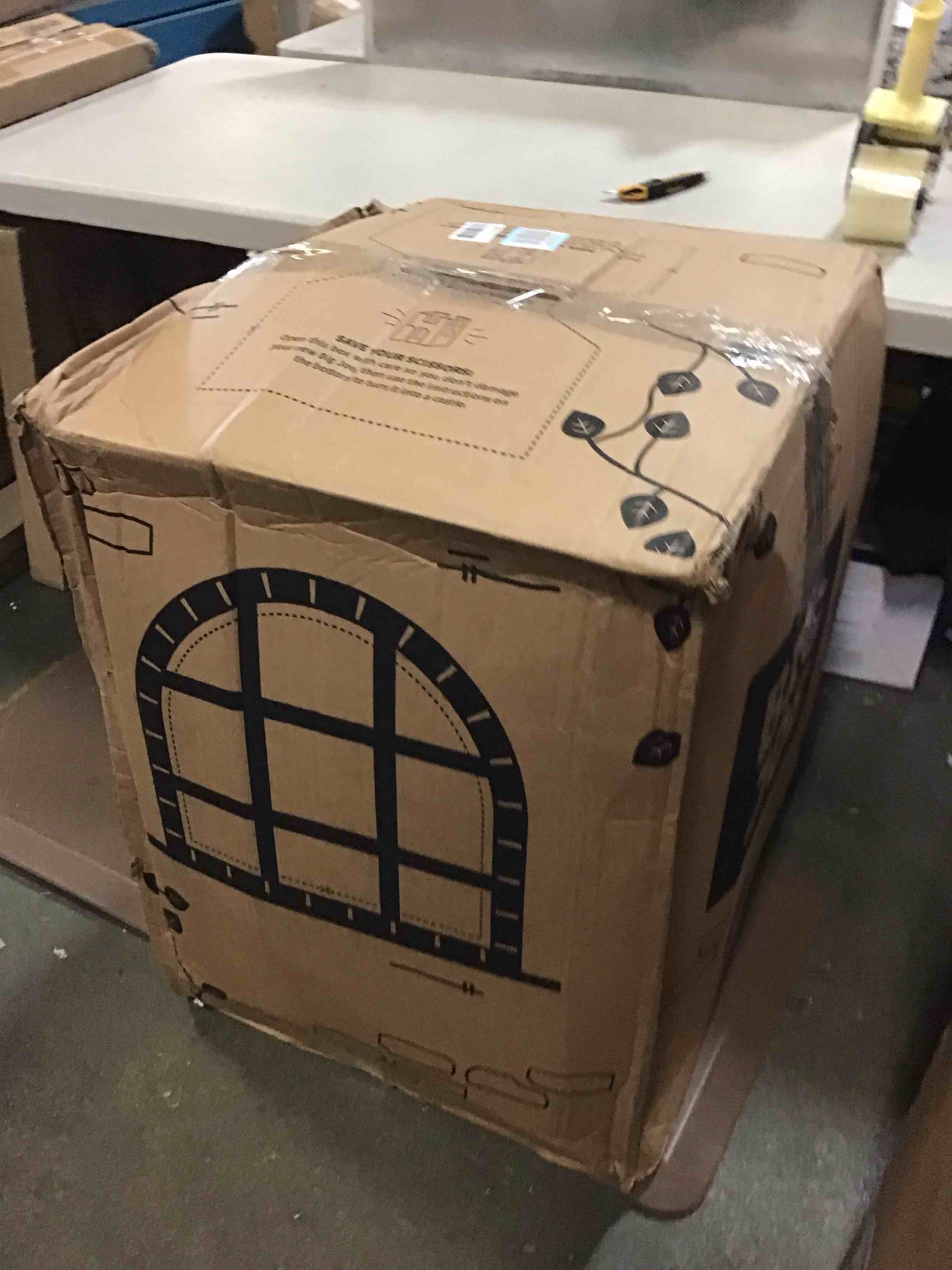 https://s3.amazonaws.com/lotting-images-prod/bidfta/ORG5139343_1702324462924.jpeg