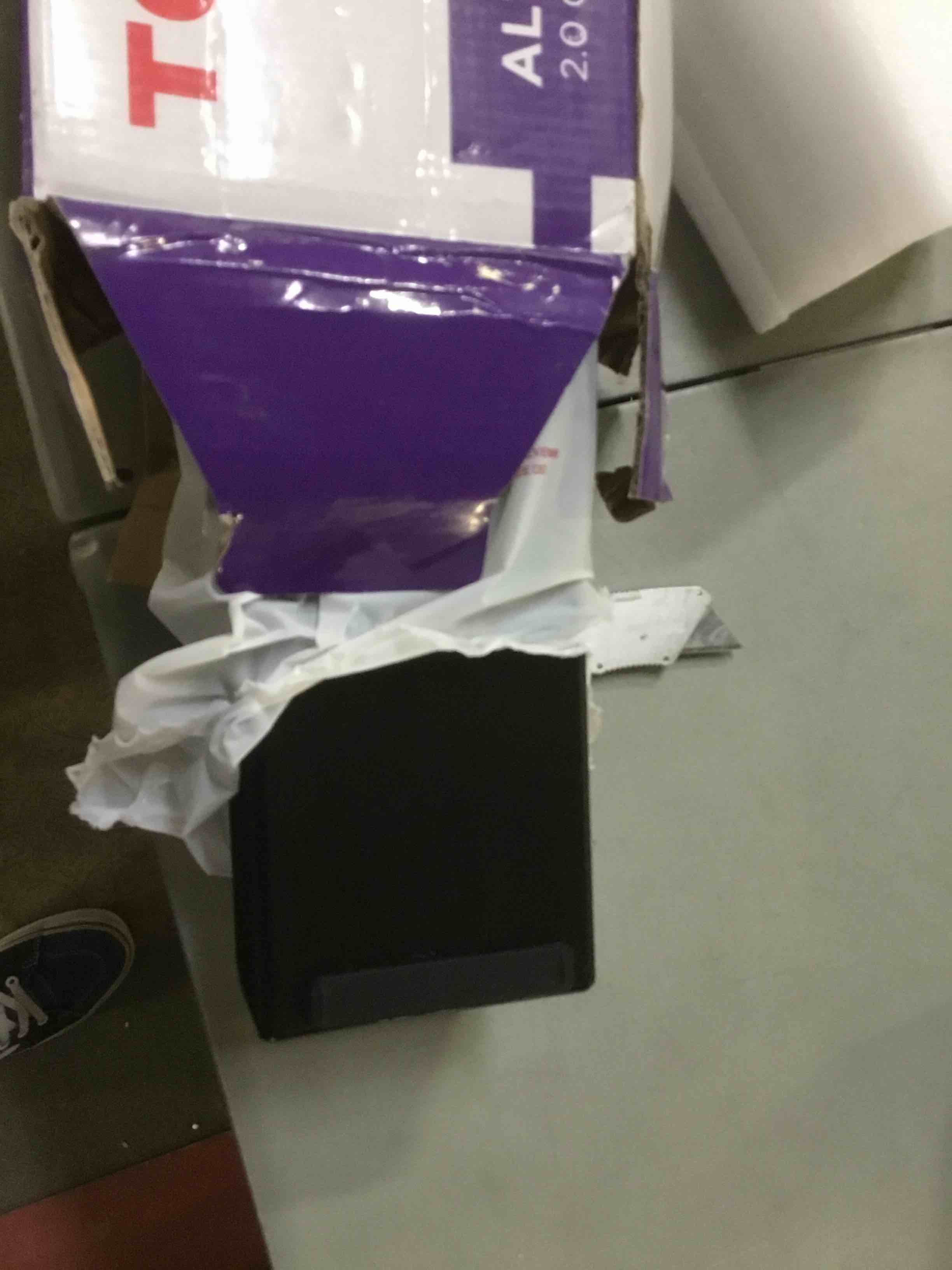 https://s3.amazonaws.com/lotting-images-prod/bidfta/ORG5140506_1701888026140.jpeg