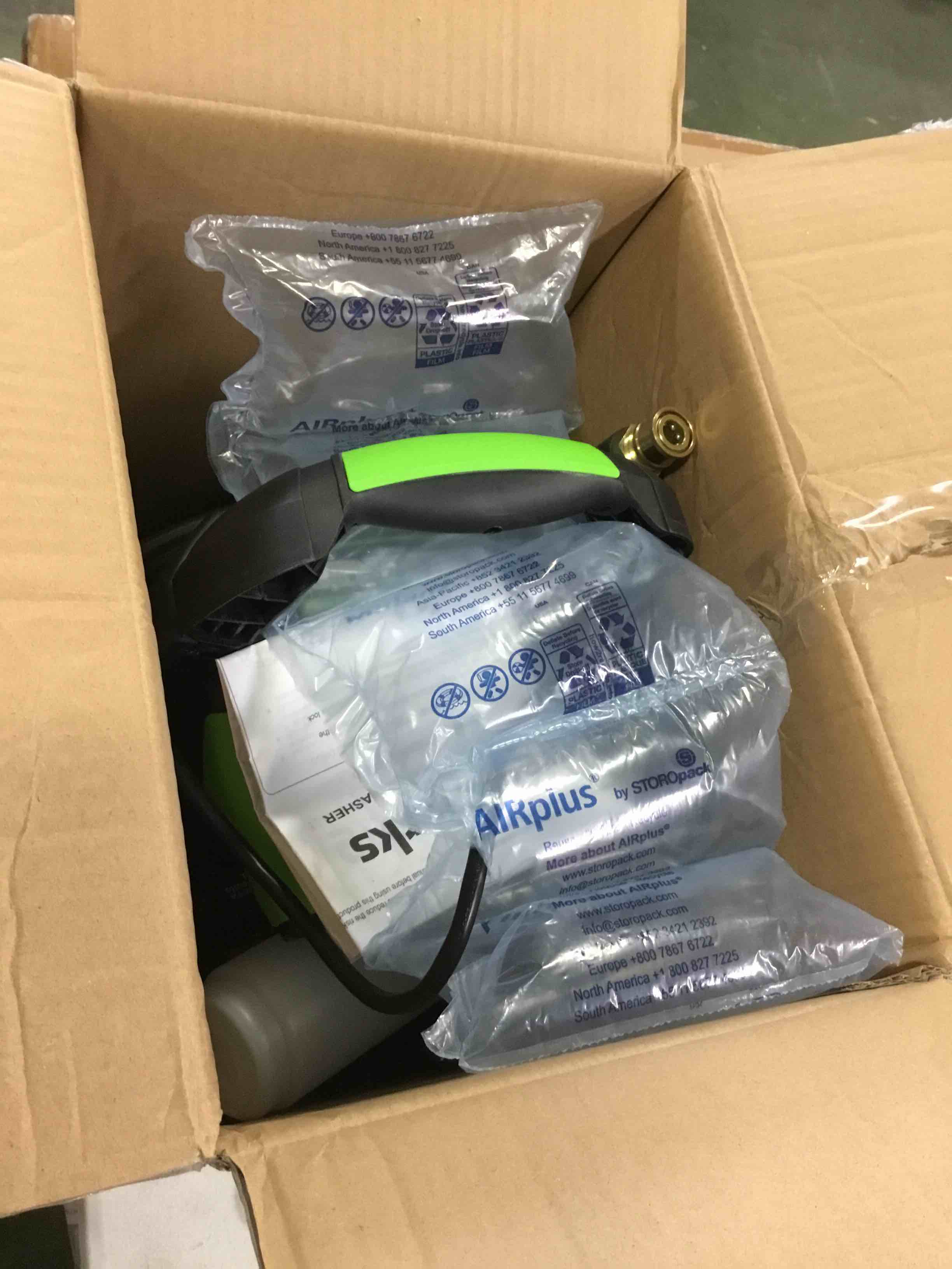 https://s3.amazonaws.com/lotting-images-prod/bidfta/ORG5140829_1702047479253.jpeg