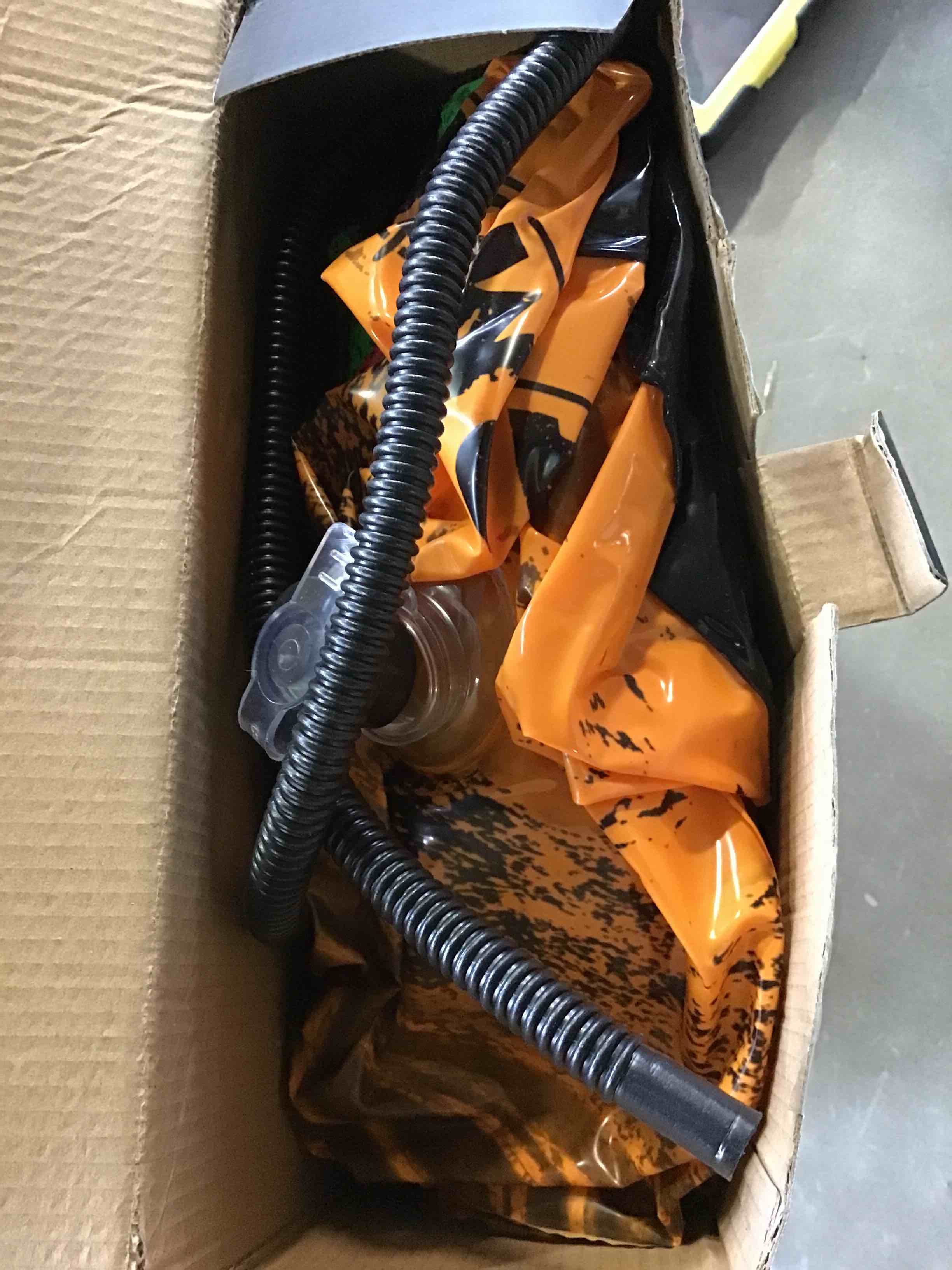 https://s3.amazonaws.com/lotting-images-prod/bidfta/ORG5141959_1701188065931.jpeg