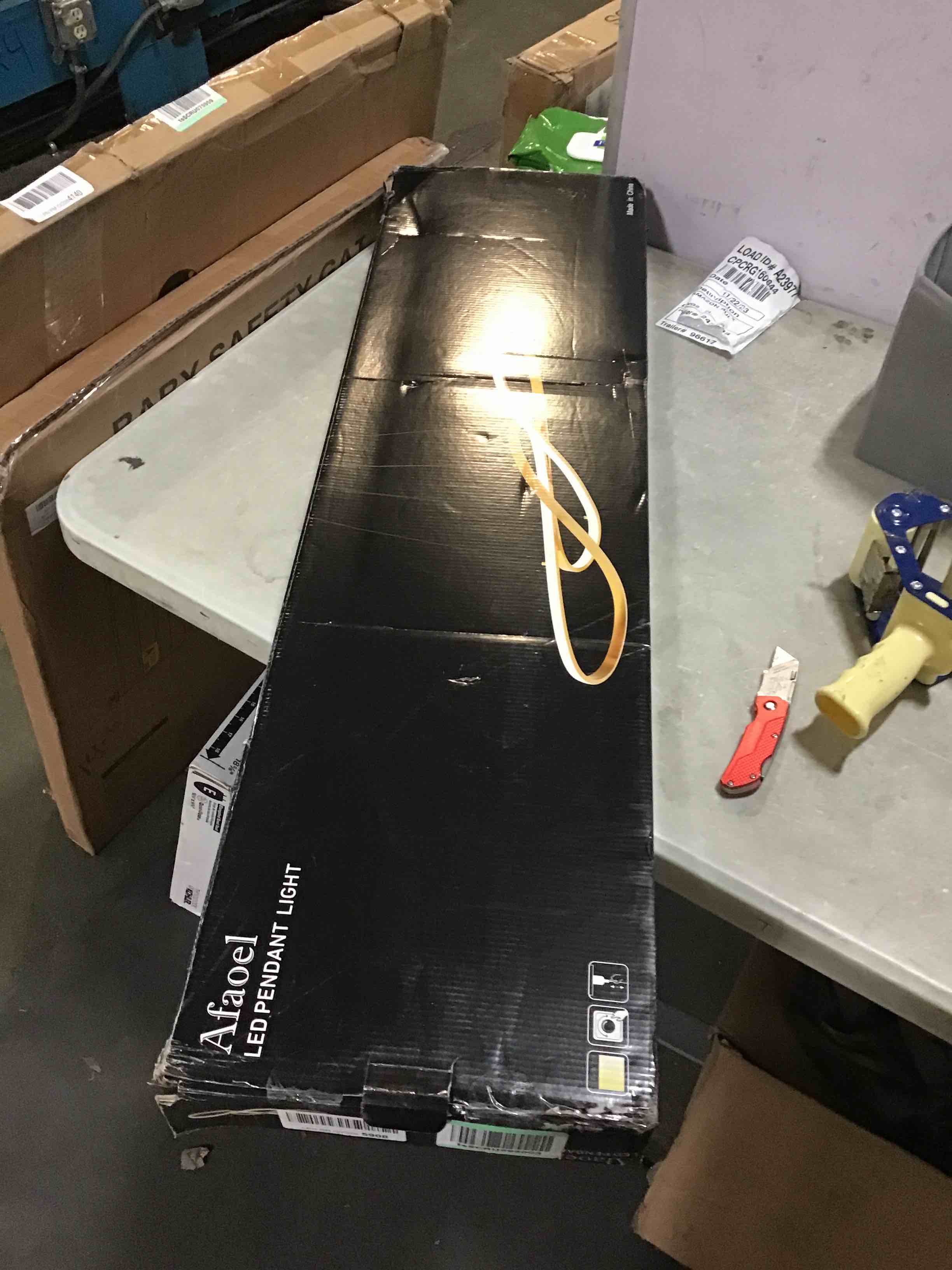 https://s3.amazonaws.com/lotting-images-prod/bidfta/ORG5142662_1700837627087.jpeg