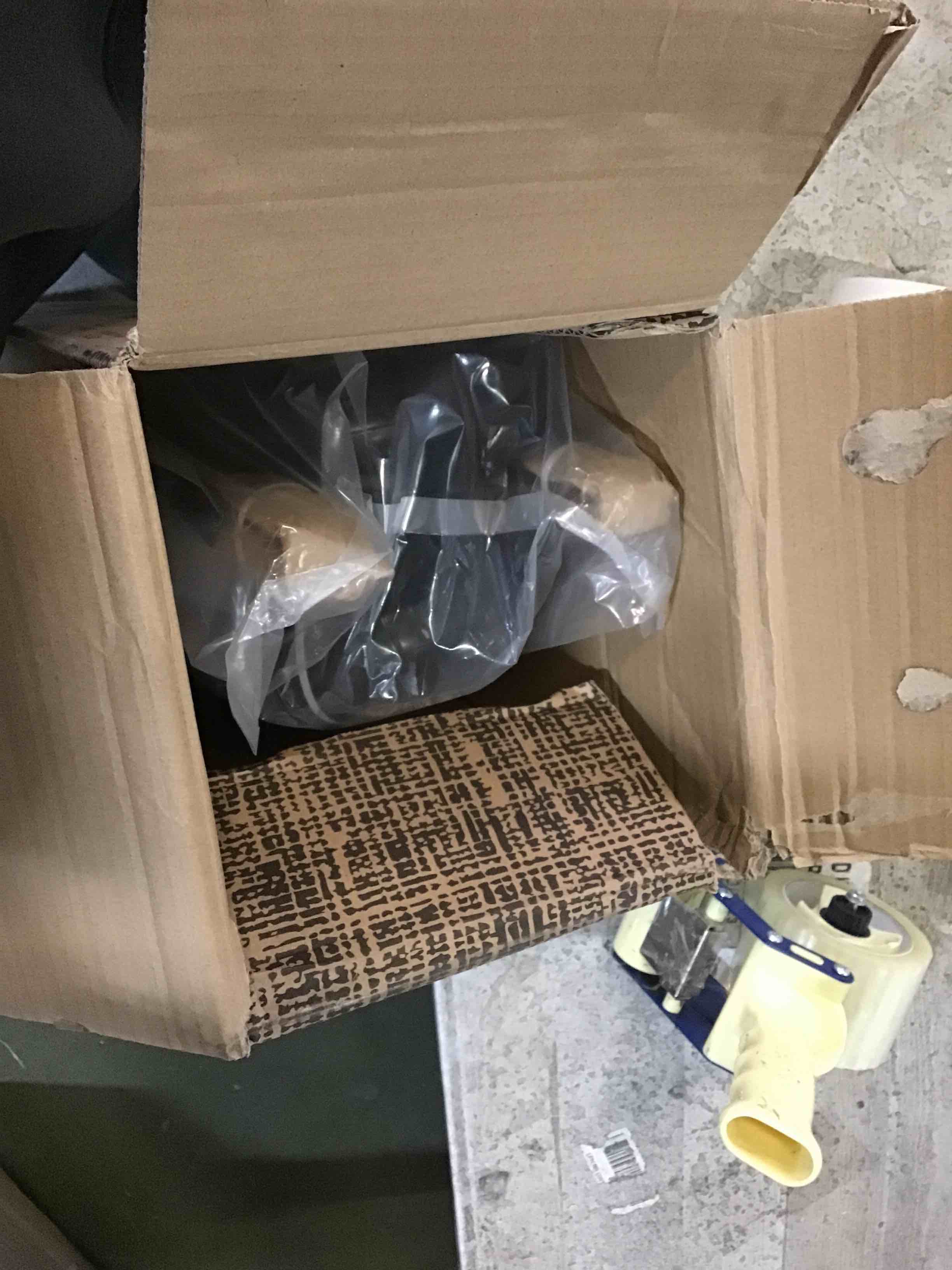 https://s3.amazonaws.com/lotting-images-prod/bidfta/ORG5143161_1701191226214.jpeg