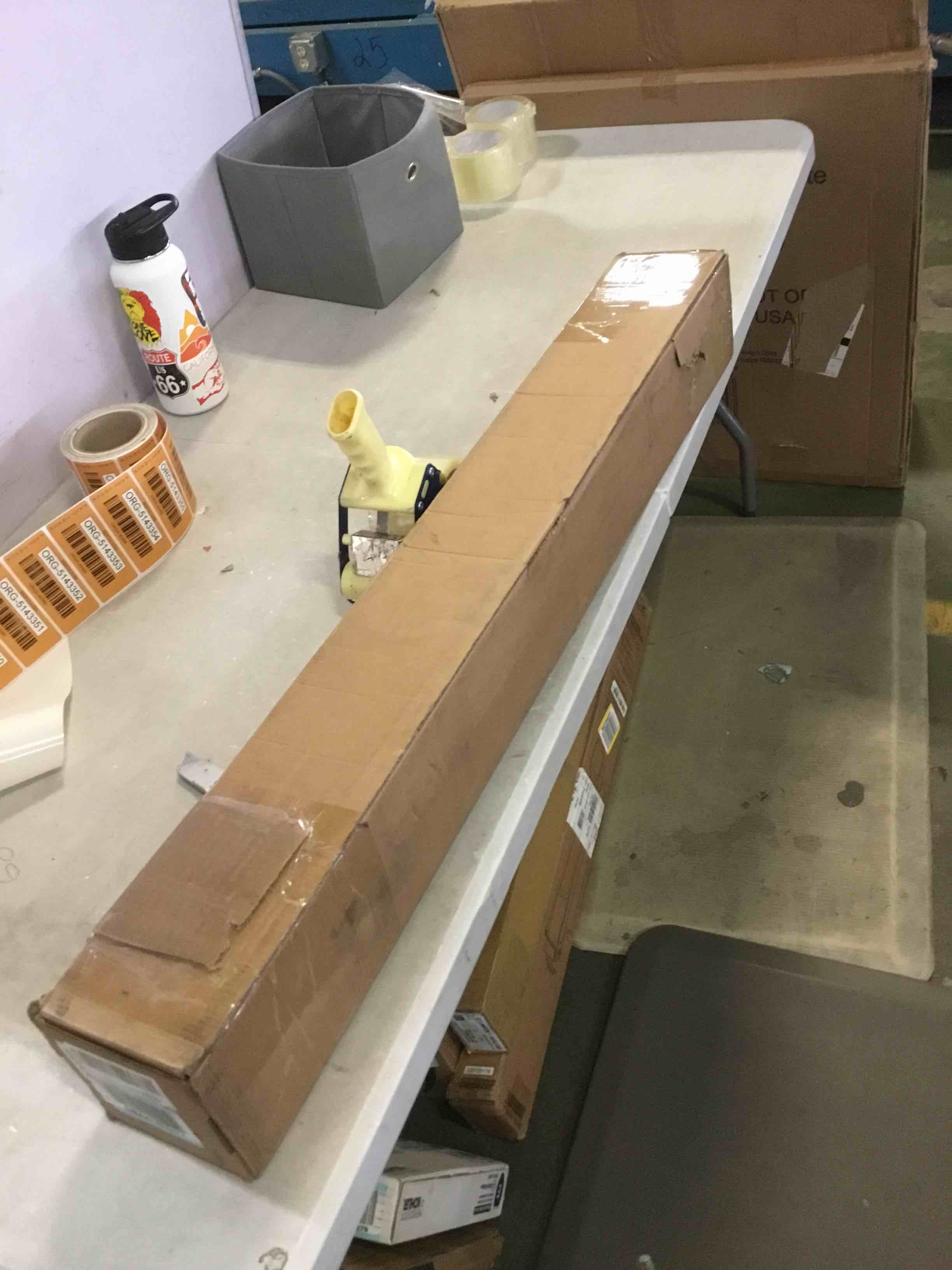 https://s3.amazonaws.com/lotting-images-prod/bidfta/ORG5143350_1701275191482.jpeg