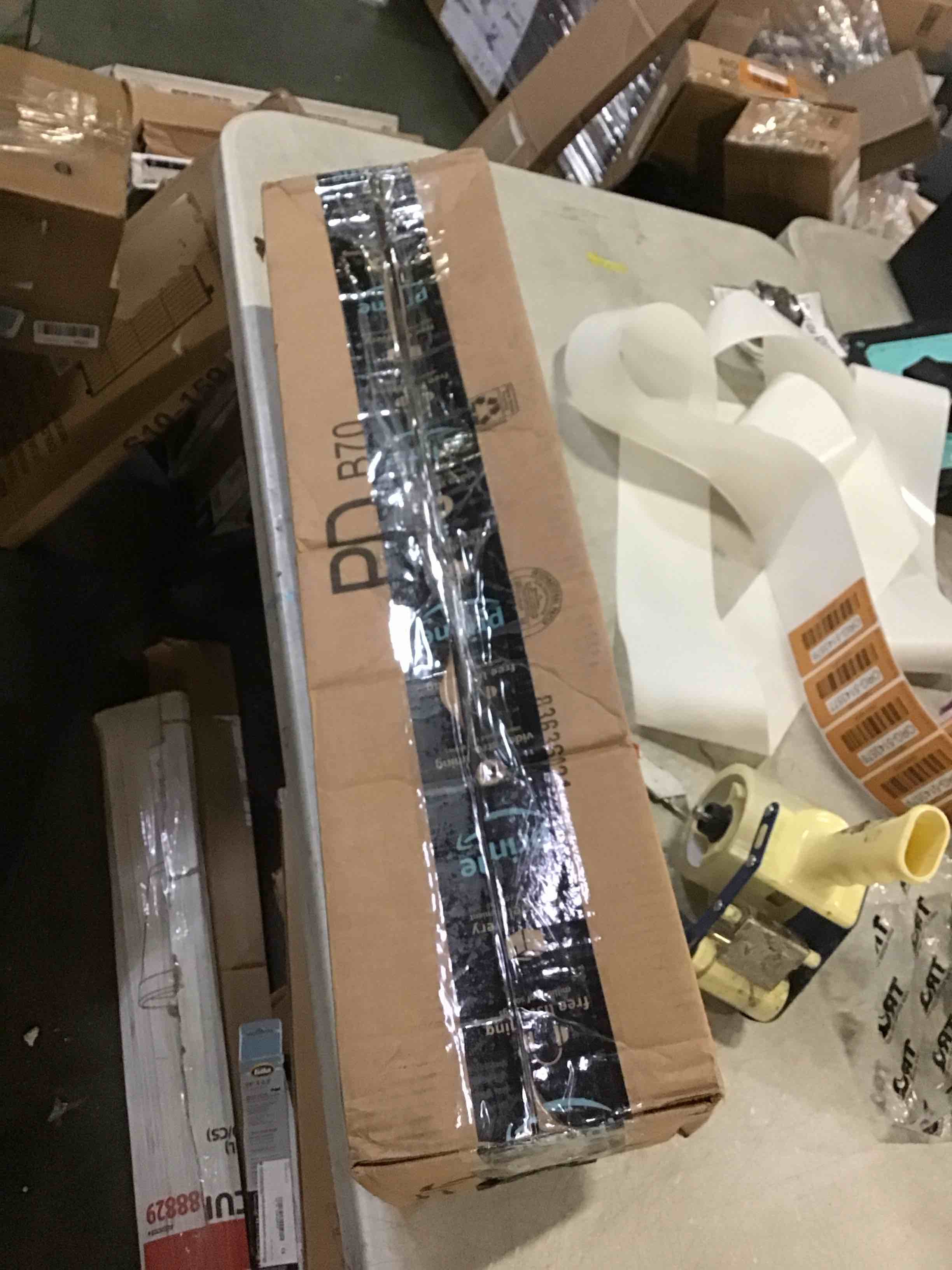https://s3.amazonaws.com/lotting-images-prod/bidfta/ORG5143576_1701450817222.jpeg