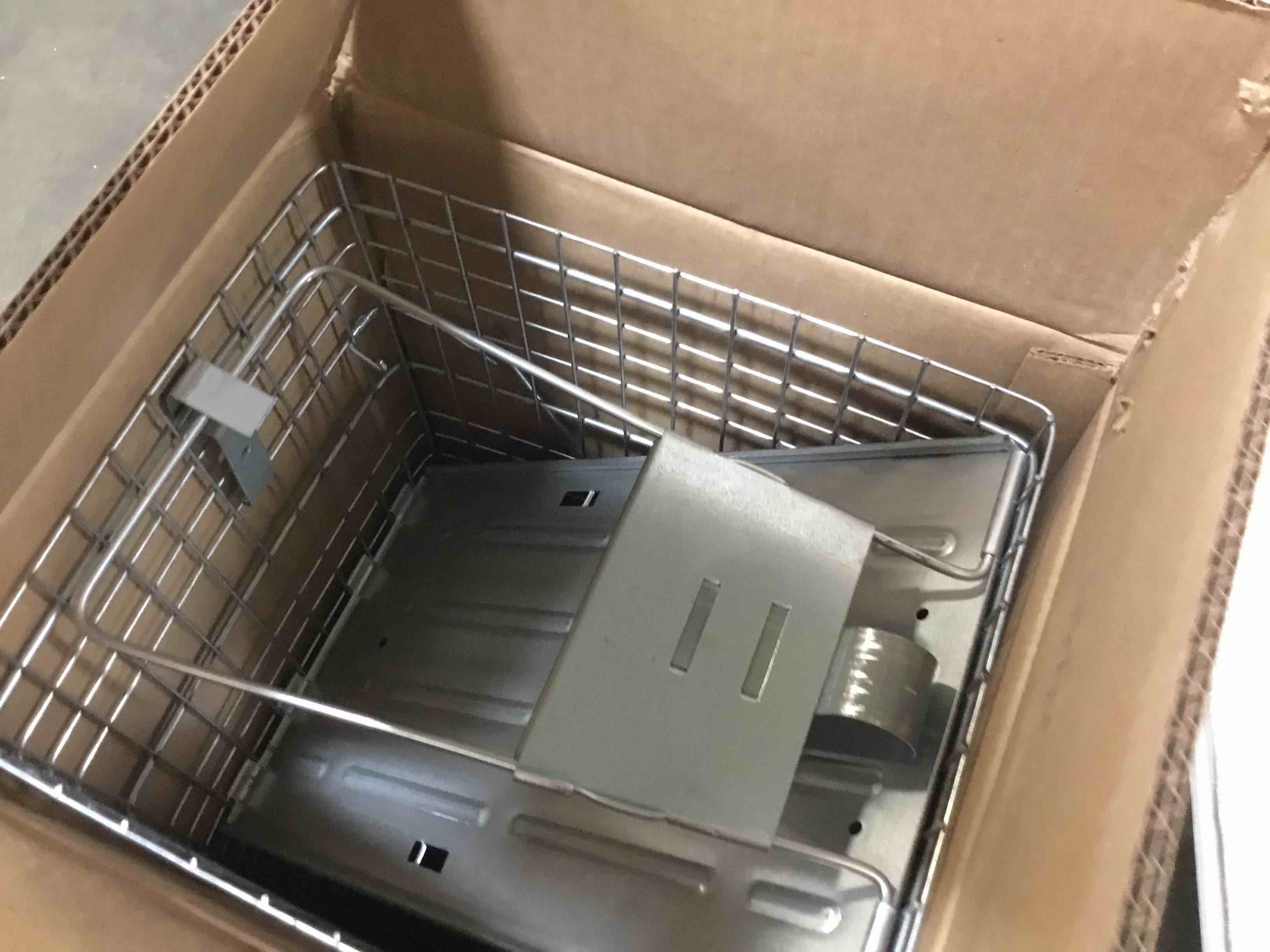 https://s3.amazonaws.com/lotting-images-prod/bidfta/ORG5151805_1687444966696.jpeg