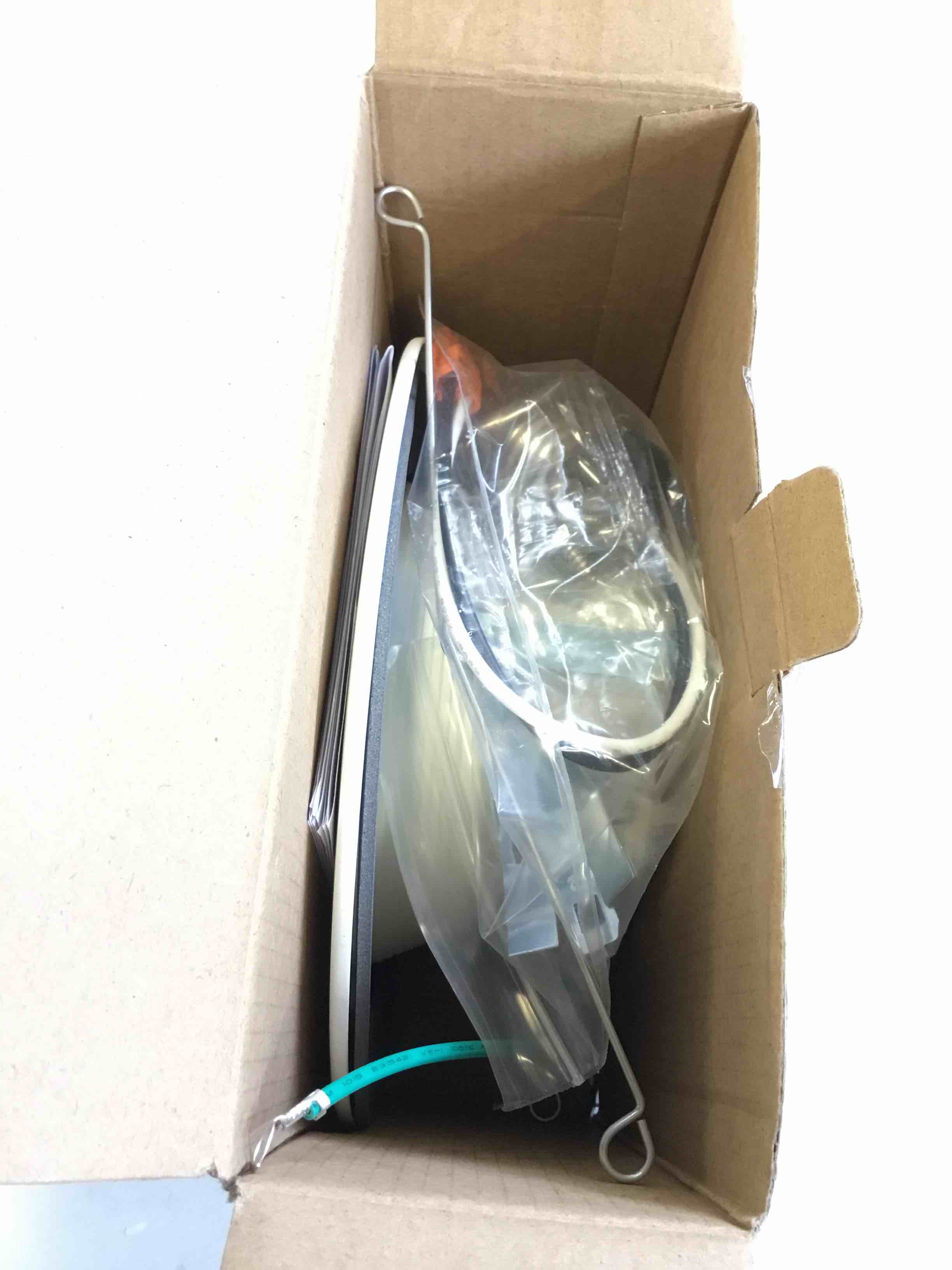 https://s3.amazonaws.com/lotting-images-prod/bidfta/ORG5156070_1688735154822.jpeg