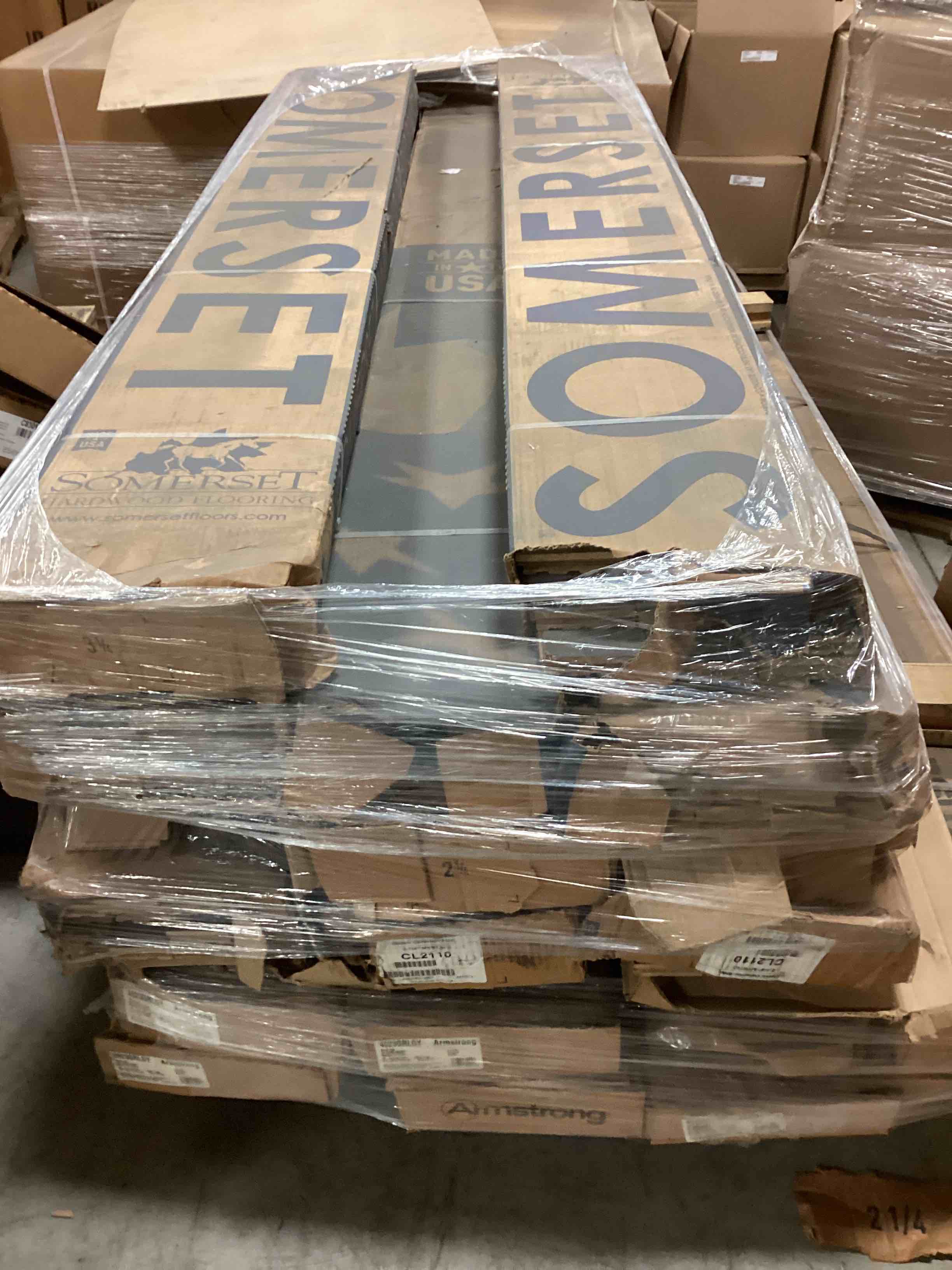 275 sq ft 2 1/4” mystic finished hardwood your bid per sq ft