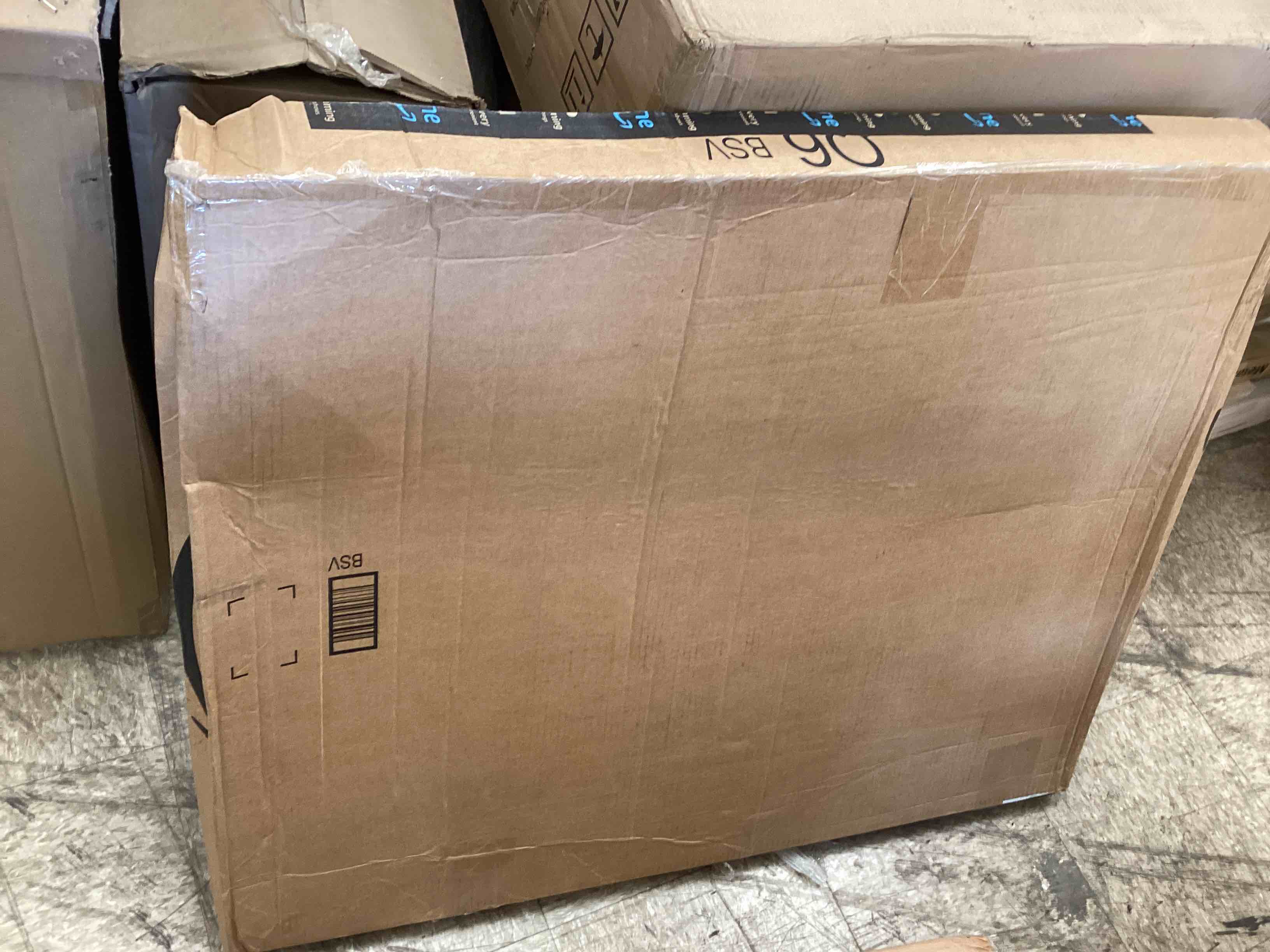 https://s3.amazonaws.com/lotting-images-prod/bidfta/ORG5169590_1696428066003.jpeg