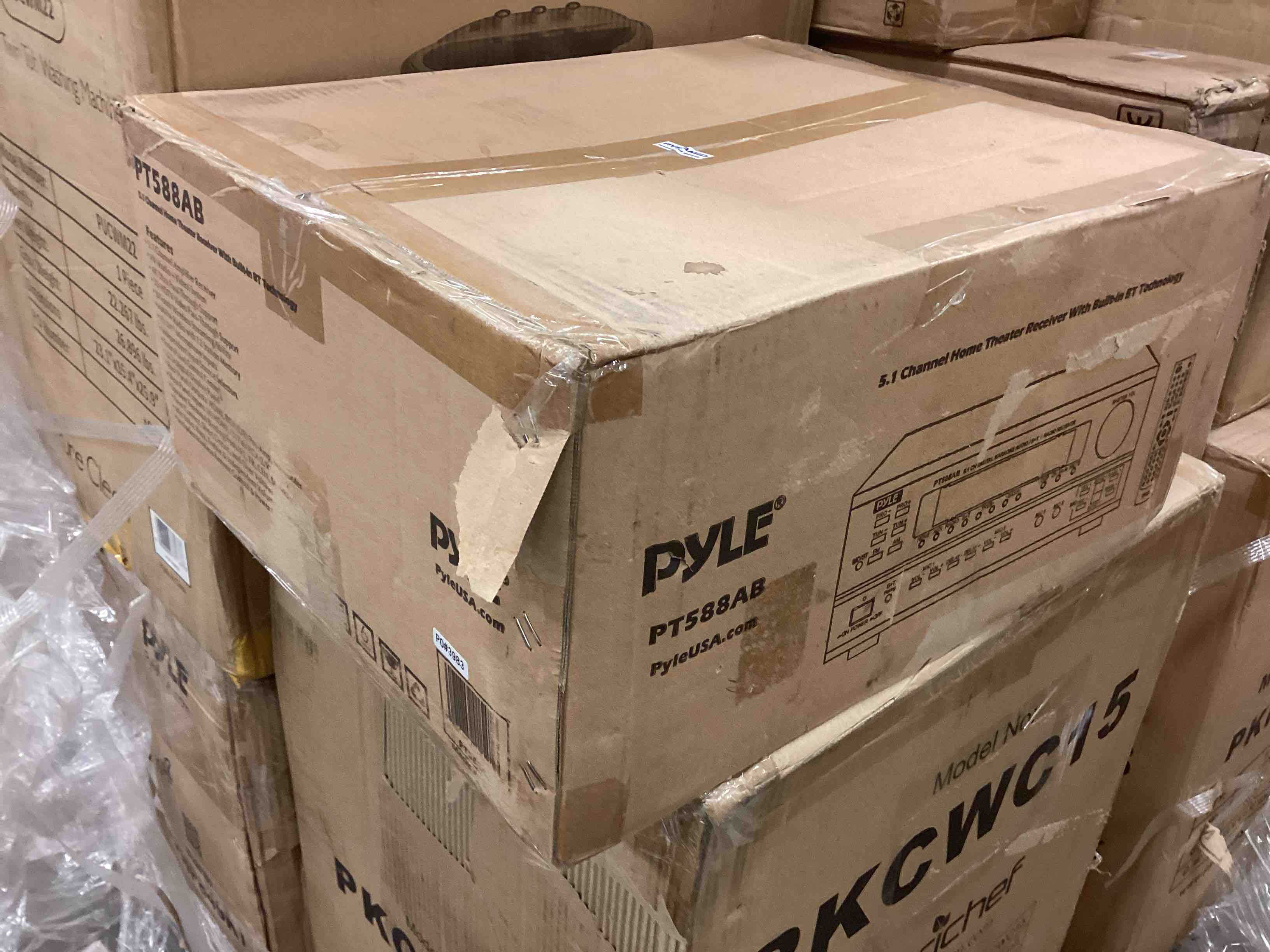 https://s3.amazonaws.com/lotting-images-prod/bidfta/ORG5170955_1695131878583.jpeg