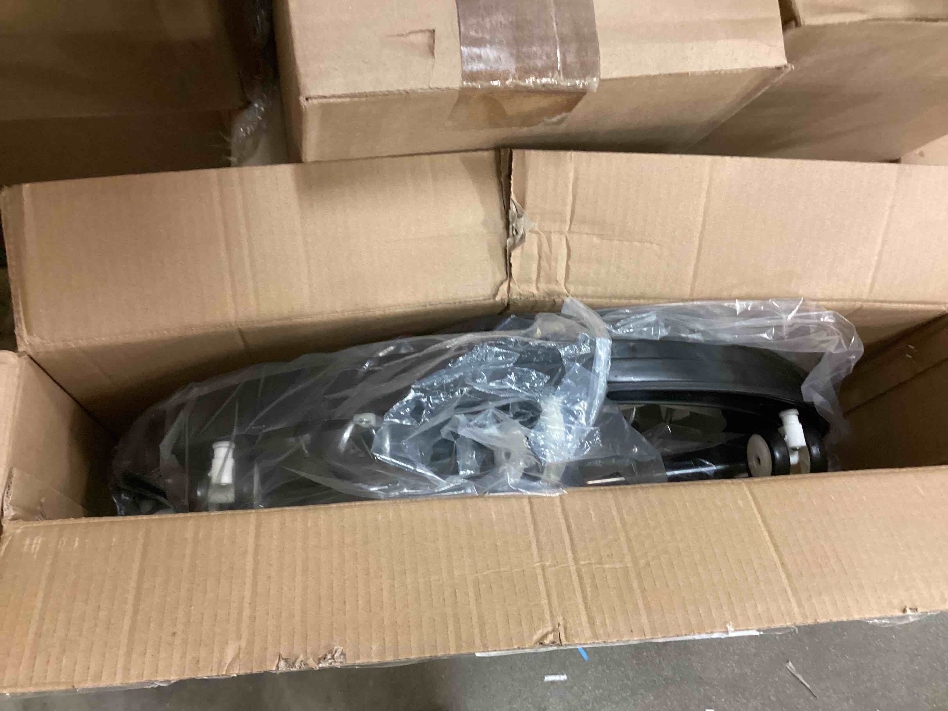 https://s3.amazonaws.com/lotting-images-prod/bidfta/ORG5173184_1696255490502.jpeg