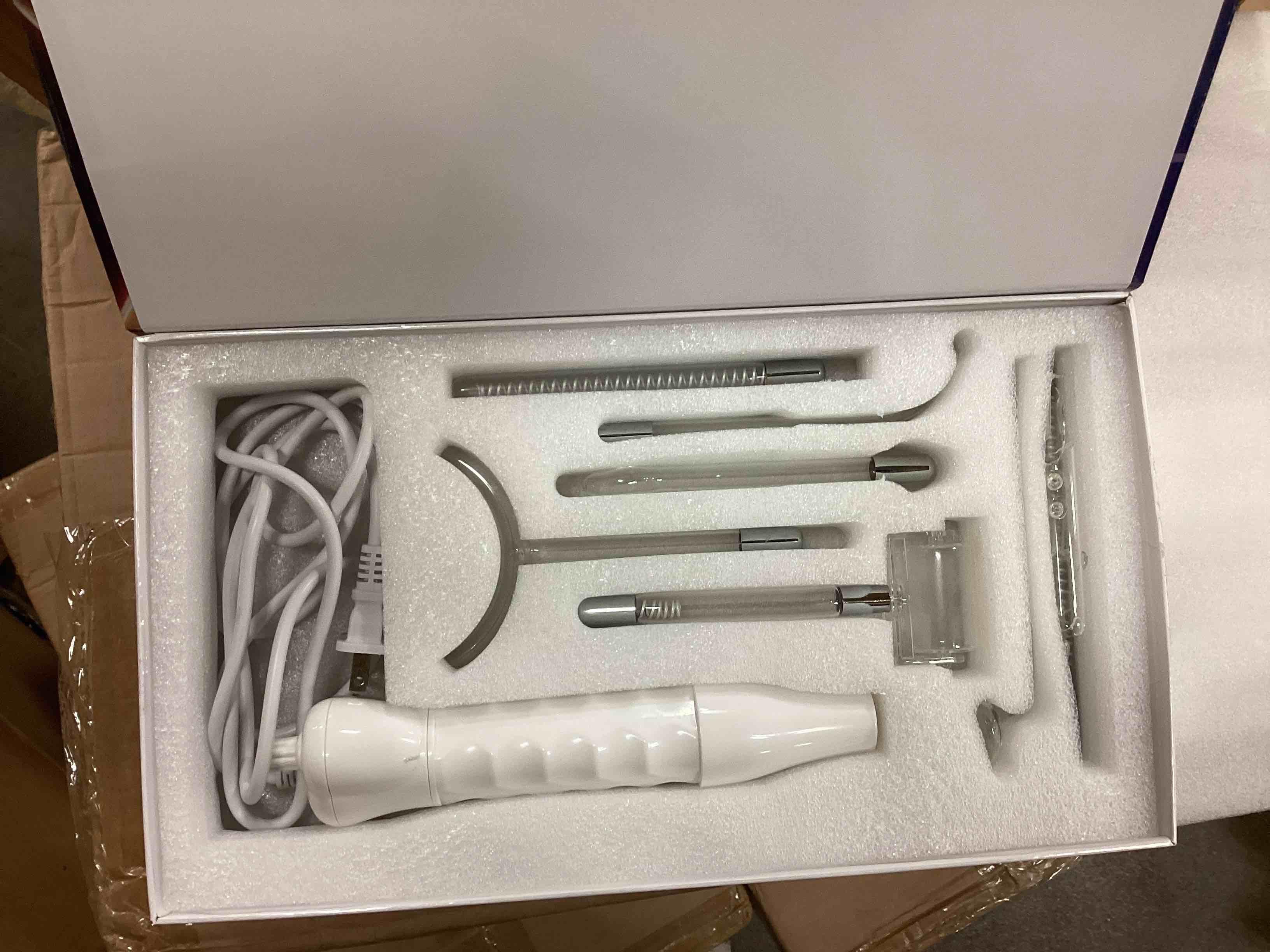 https://s3.amazonaws.com/lotting-images-prod/bidfta/ORG5173187_1696258506386.jpeg