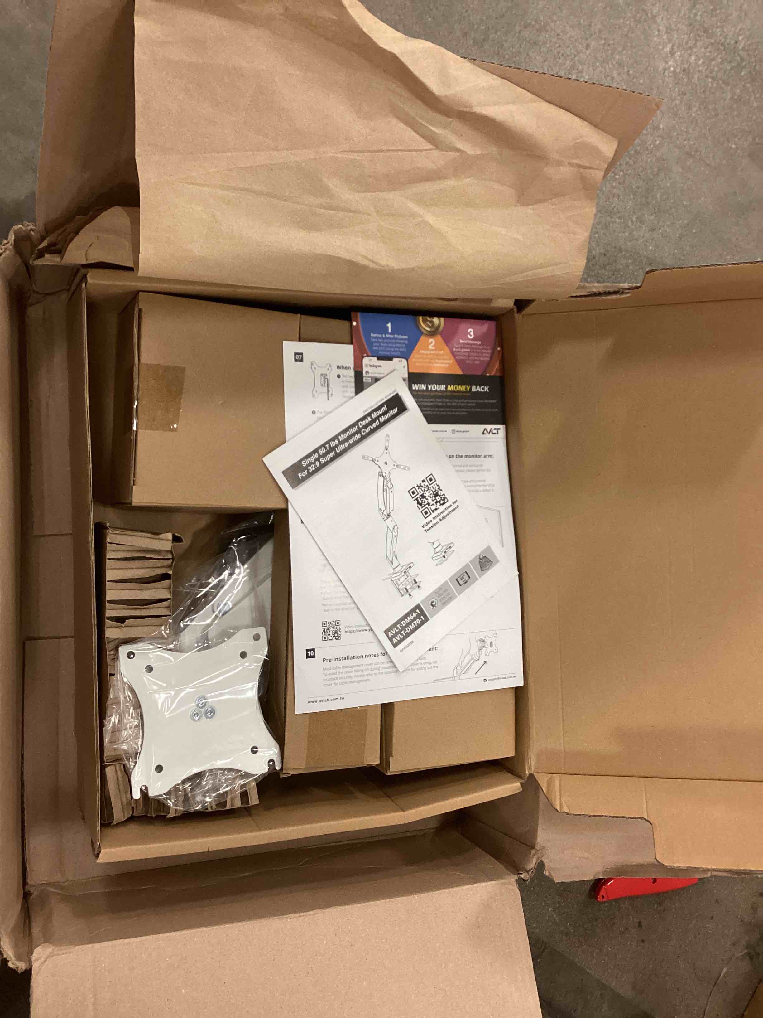 https://s3.amazonaws.com/lotting-images-prod/bidfta/ORG5173239_1696856707252.jpeg