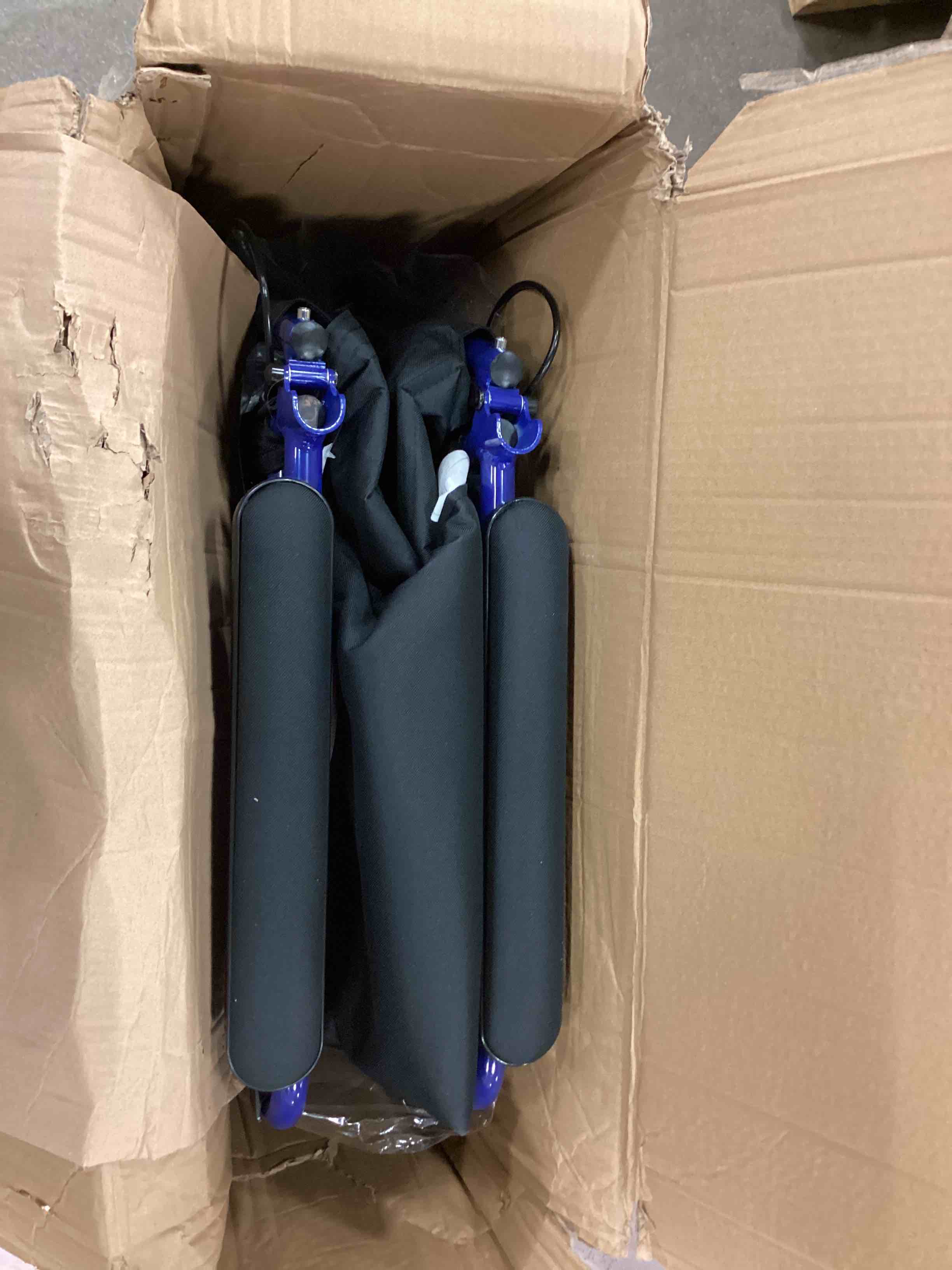 https://s3.amazonaws.com/lotting-images-prod/bidfta/ORG5173246_1696859541693.jpeg