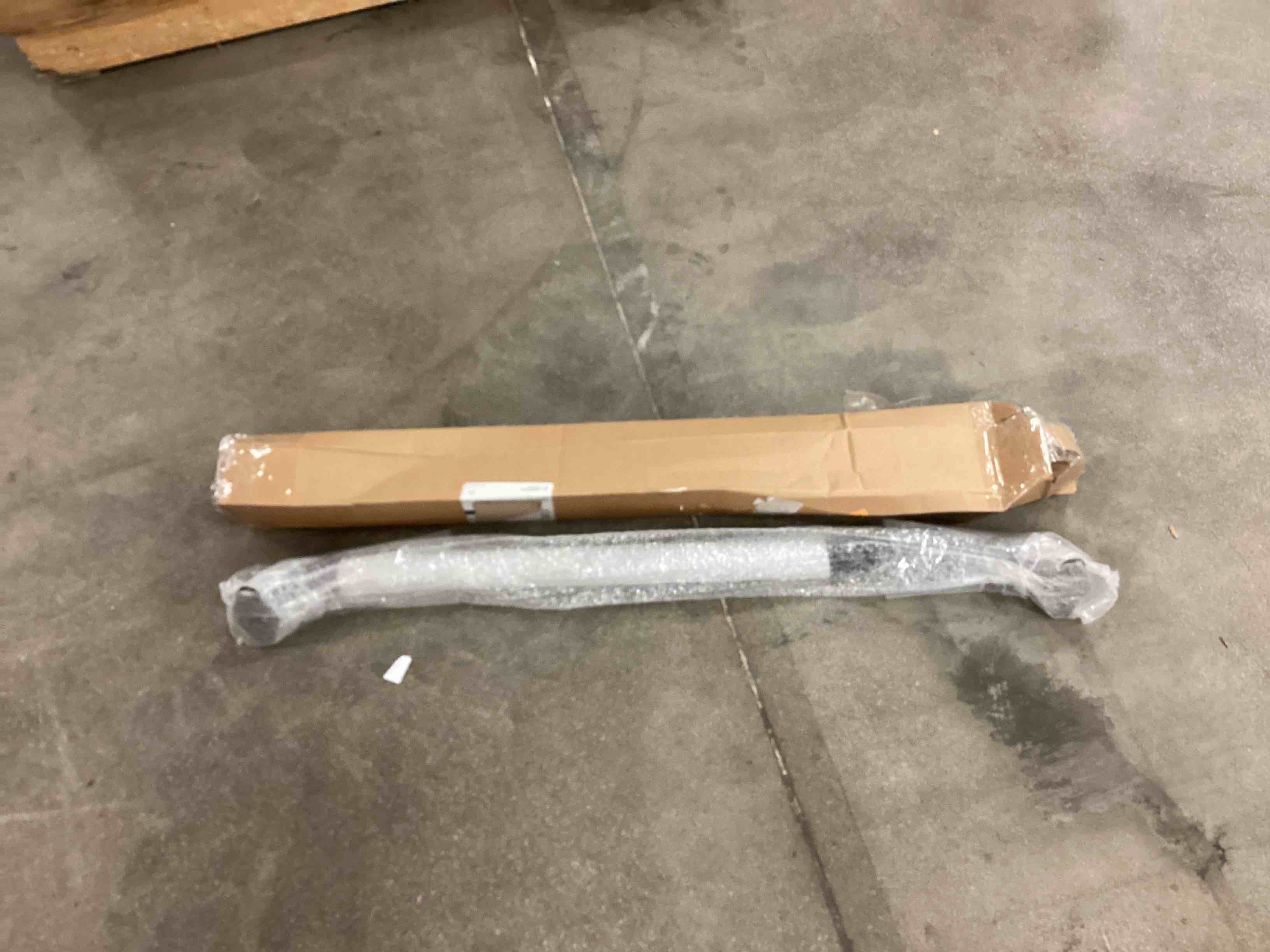 https://s3.amazonaws.com/lotting-images-prod/bidfta/ORG5173250_1696861853292.jpeg