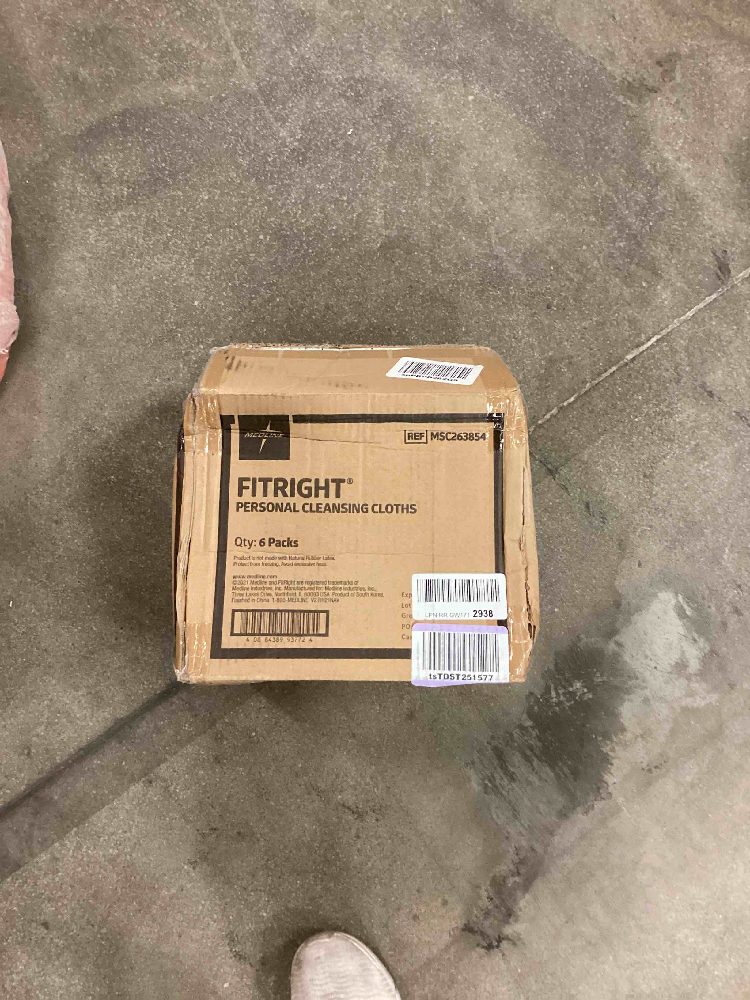 https://s3.amazonaws.com/lotting-images-prod/bidfta/ORG5173266_1696866415071.jpeg