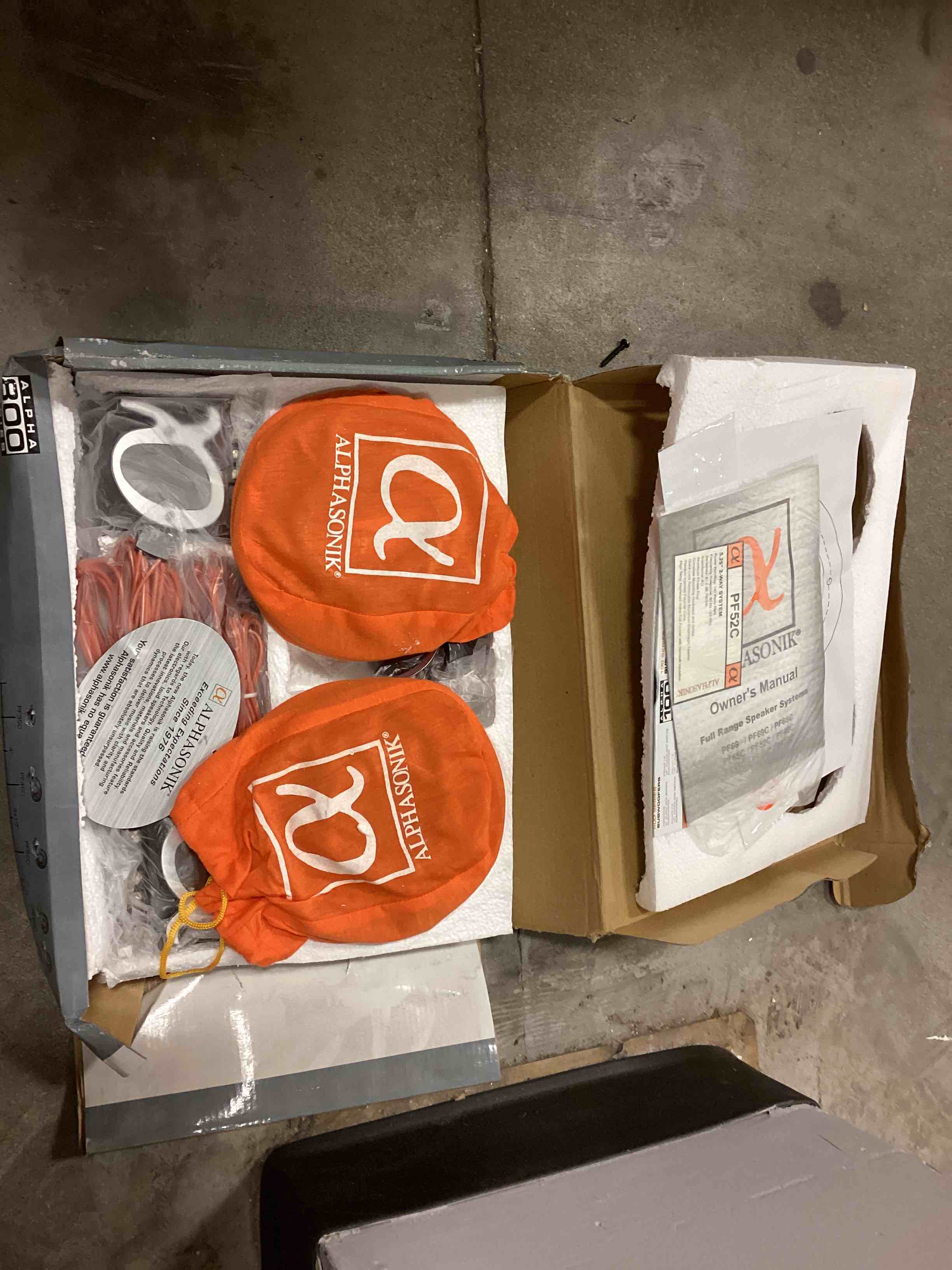 https://s3.amazonaws.com/lotting-images-prod/bidfta/ORG5173349_1697038721943.jpeg