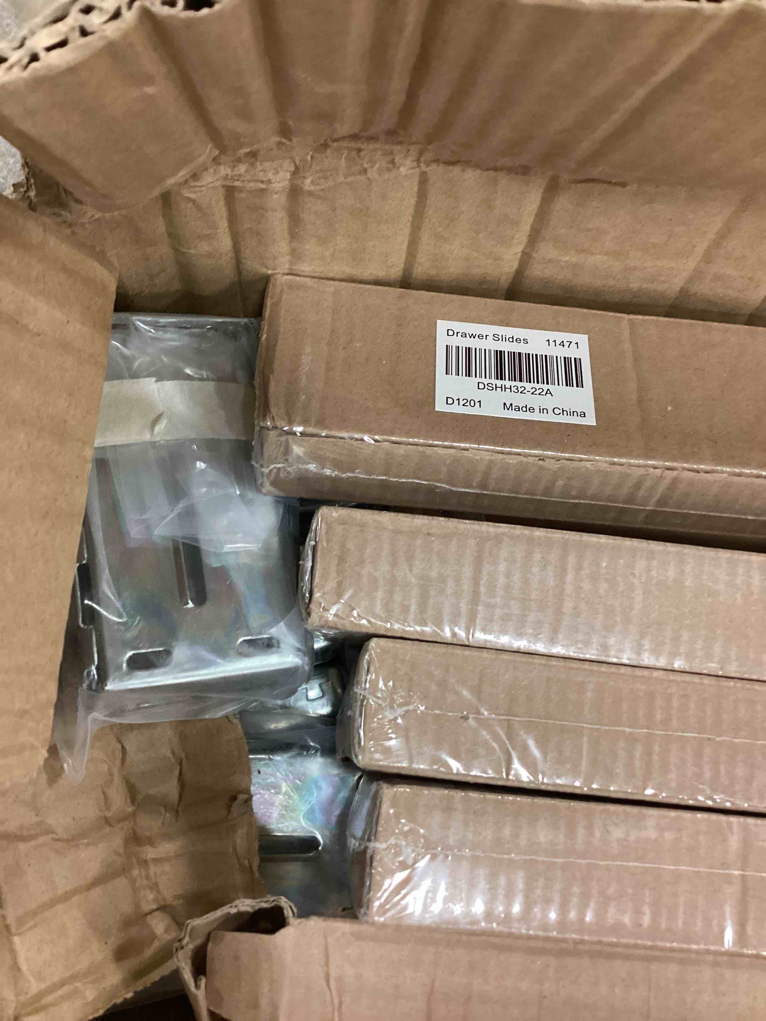 https://s3.amazonaws.com/lotting-images-prod/bidfta/ORG5175404_1698090929228.jpeg