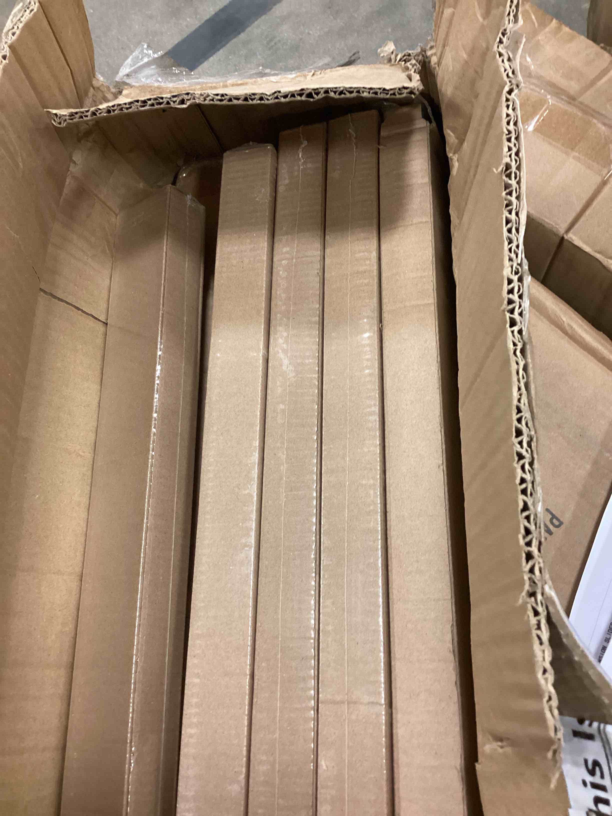 https://s3.amazonaws.com/lotting-images-prod/bidfta/ORG5175404_1698090931659.jpeg