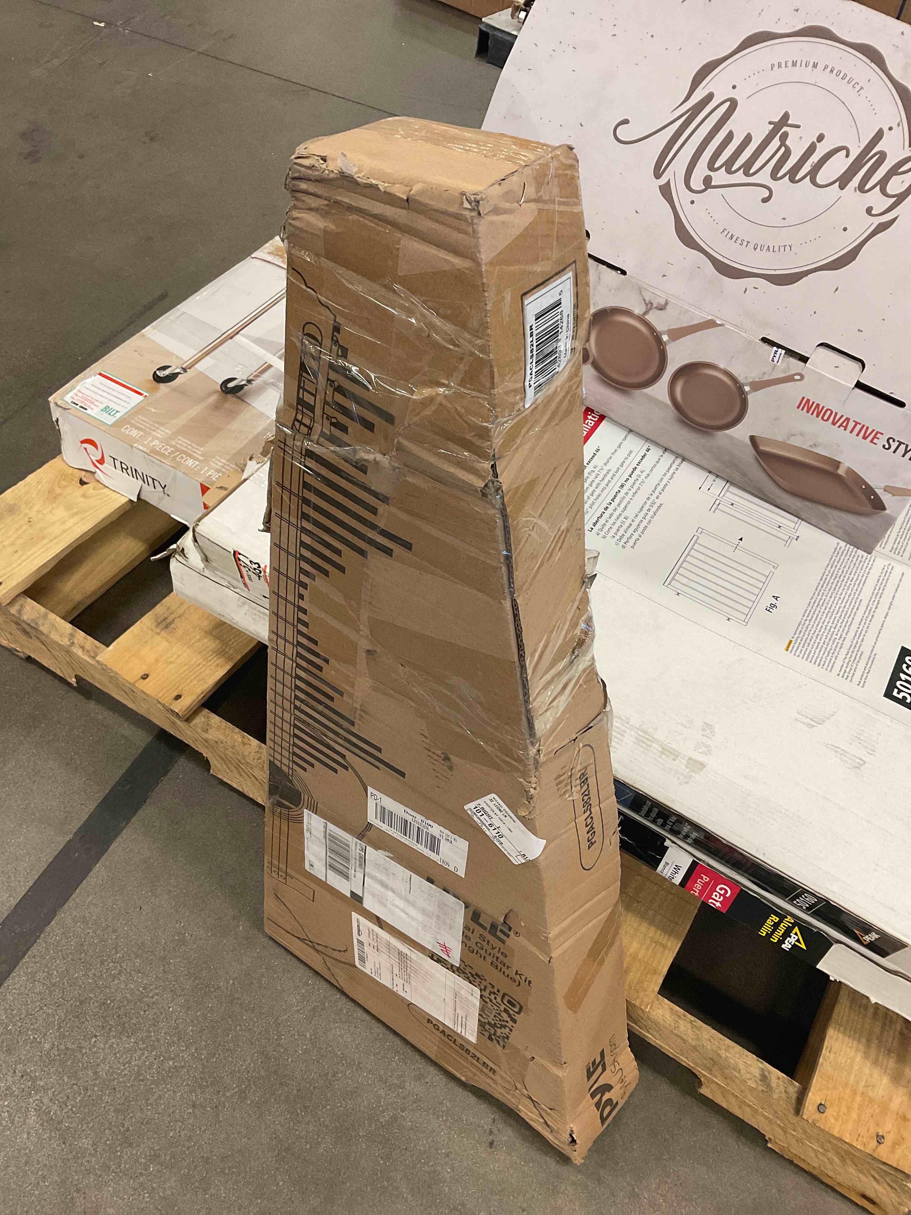 https://s3.amazonaws.com/lotting-images-prod/bidfta/ORG5175495_1698934486007.jpeg