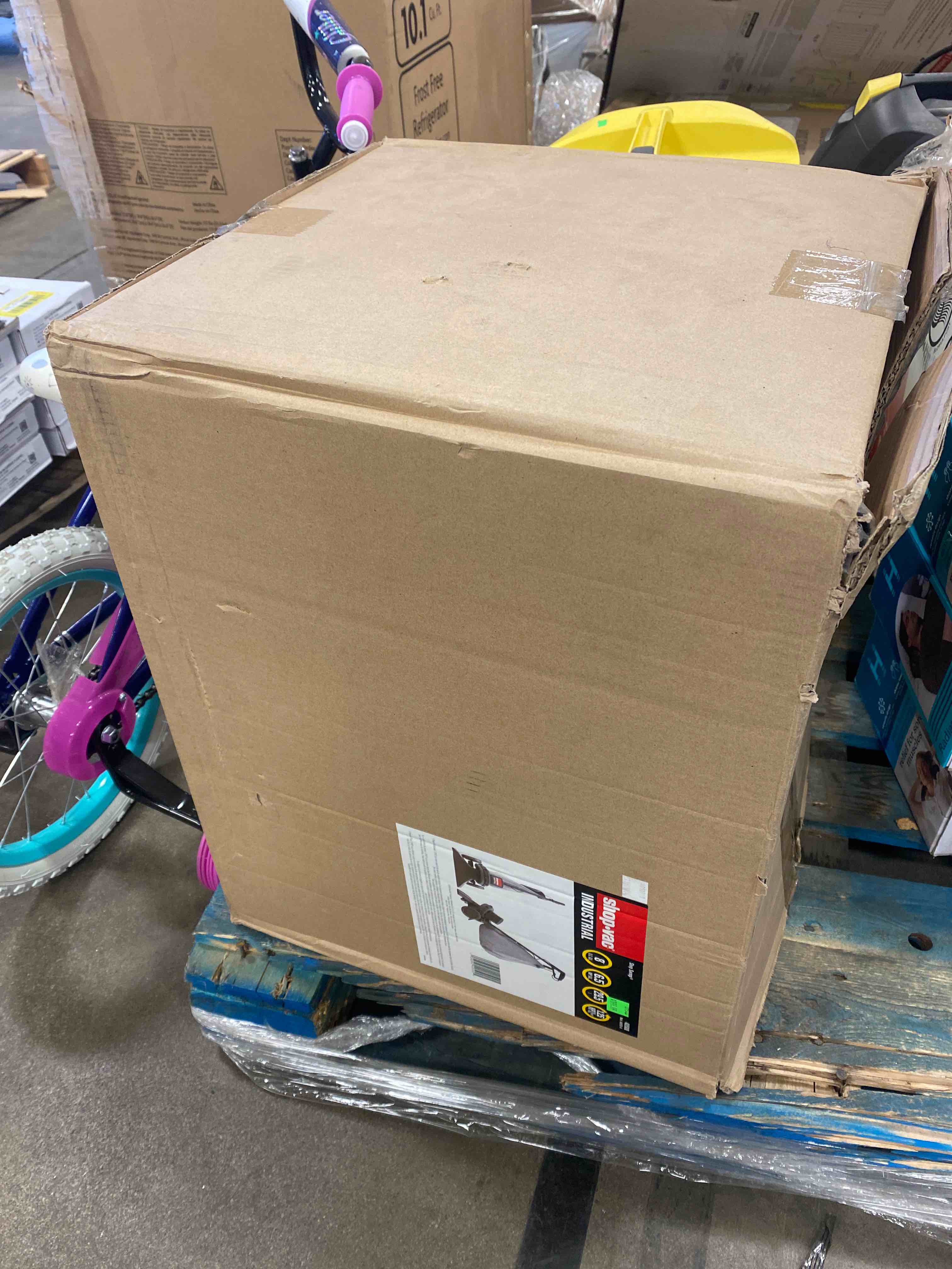 https://s3.amazonaws.com/lotting-images-prod/bidfta/ORG5175518_1699023786750.jpeg