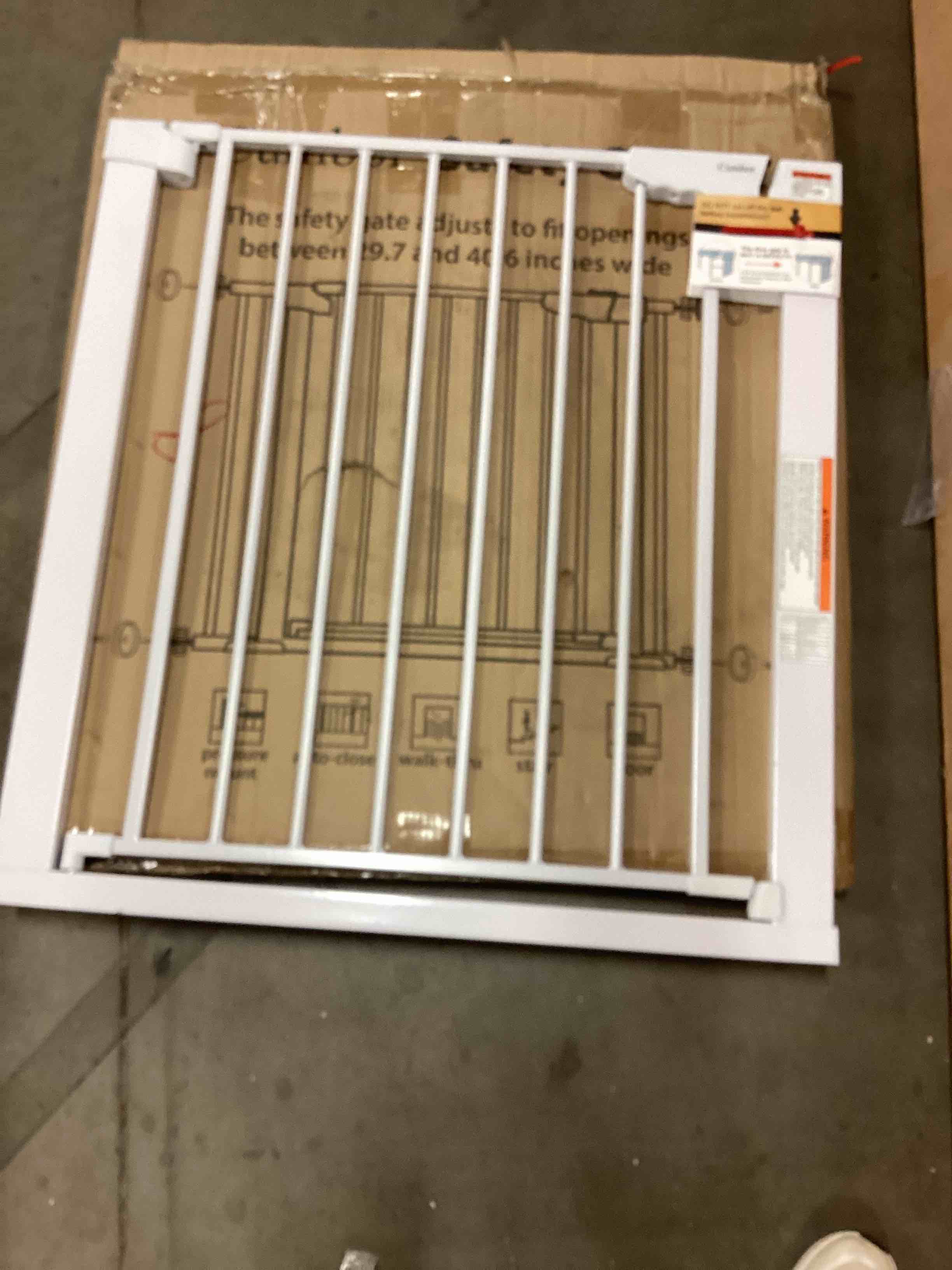 https://s3.amazonaws.com/lotting-images-prod/bidfta/ORG5178484_1697646698298.jpeg