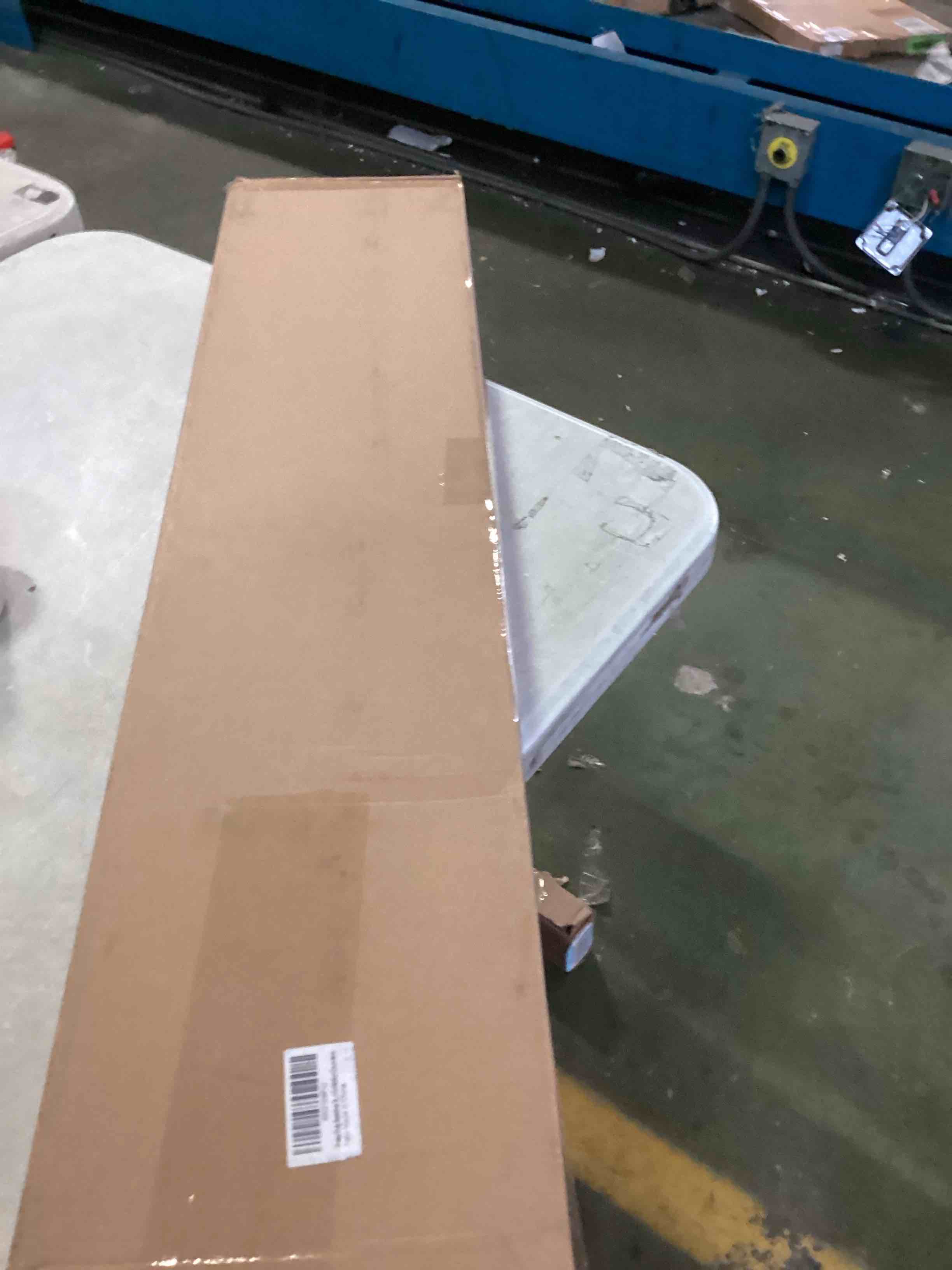 https://s3.amazonaws.com/lotting-images-prod/bidfta/ORG5180120_1702059734757.jpeg