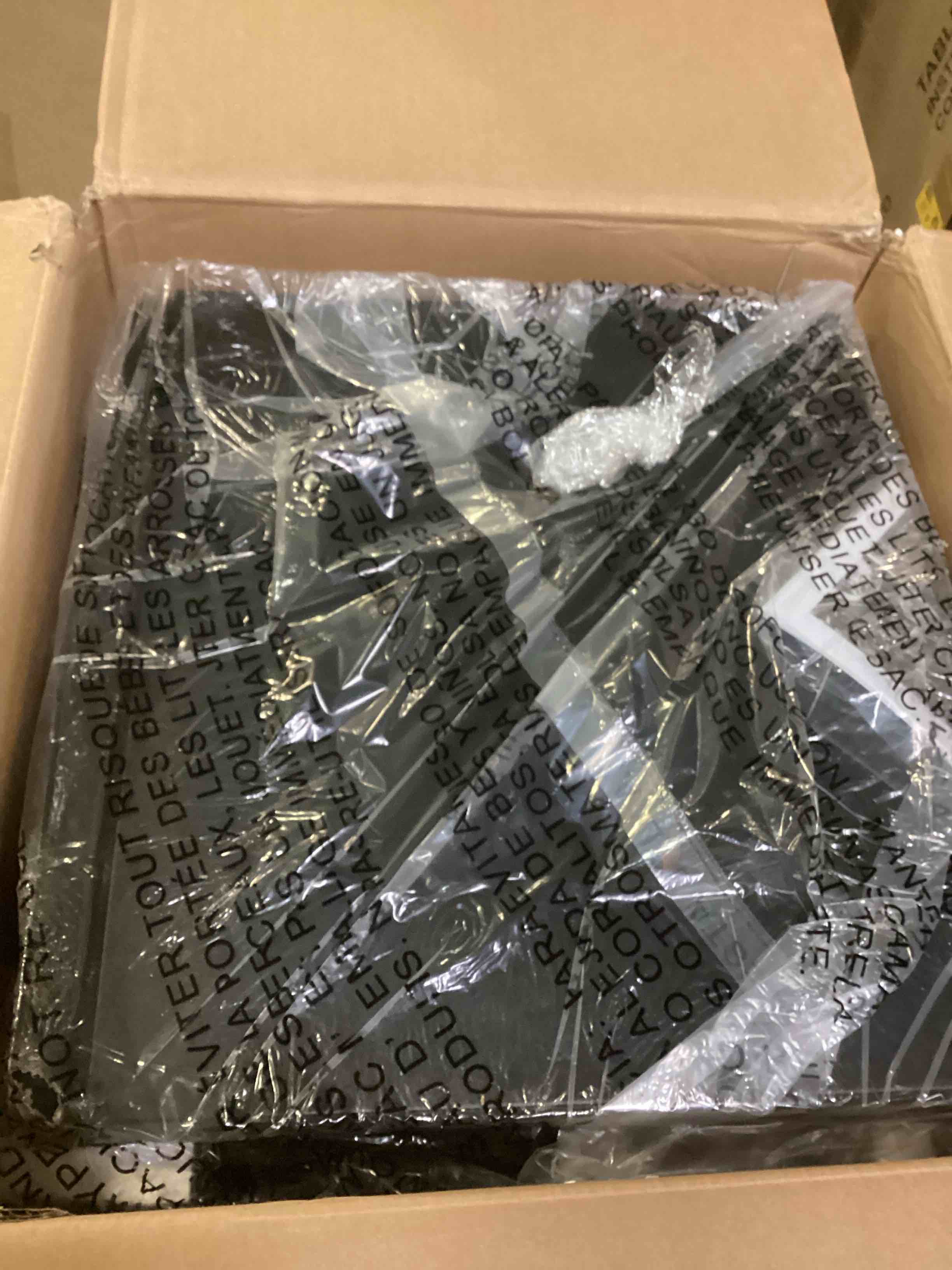 https://s3.amazonaws.com/lotting-images-prod/bidfta/ORG5180396_1702326444664.jpeg