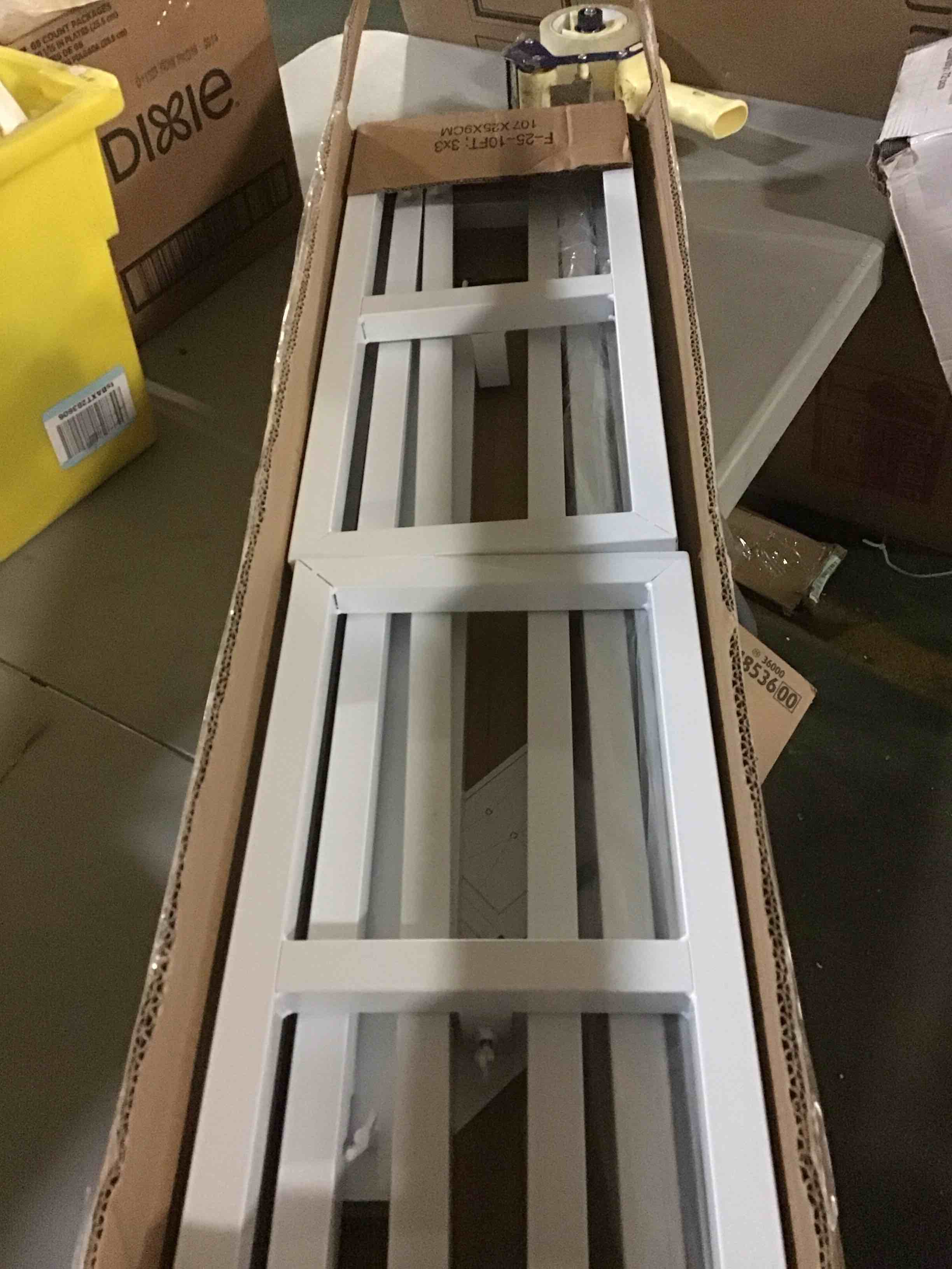 https://s3.amazonaws.com/lotting-images-prod/bidfta/ORG5180594_1702469609992.jpeg
