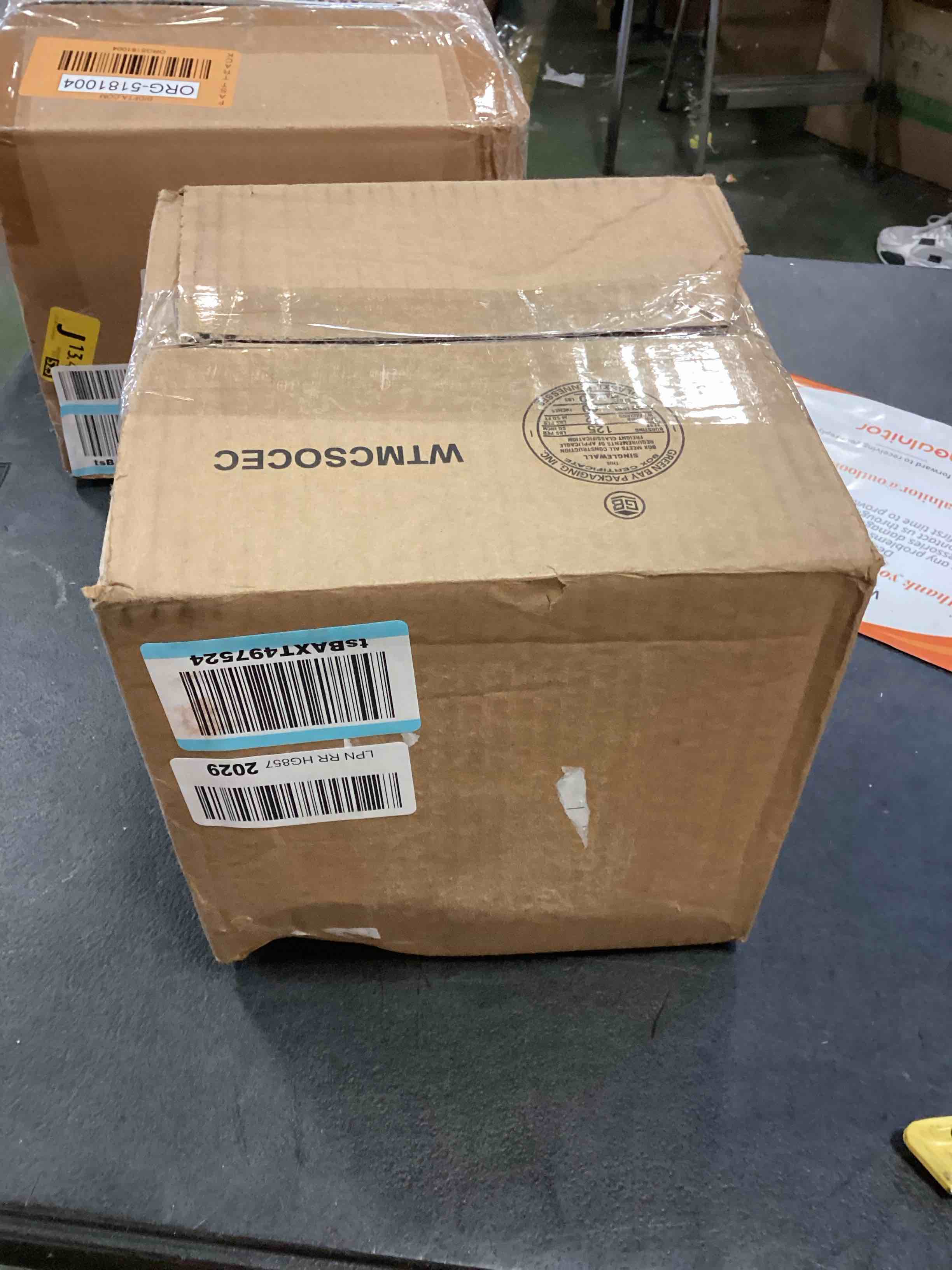 https://s3.amazonaws.com/lotting-images-prod/bidfta/ORG5181005_1702582624942.jpeg
