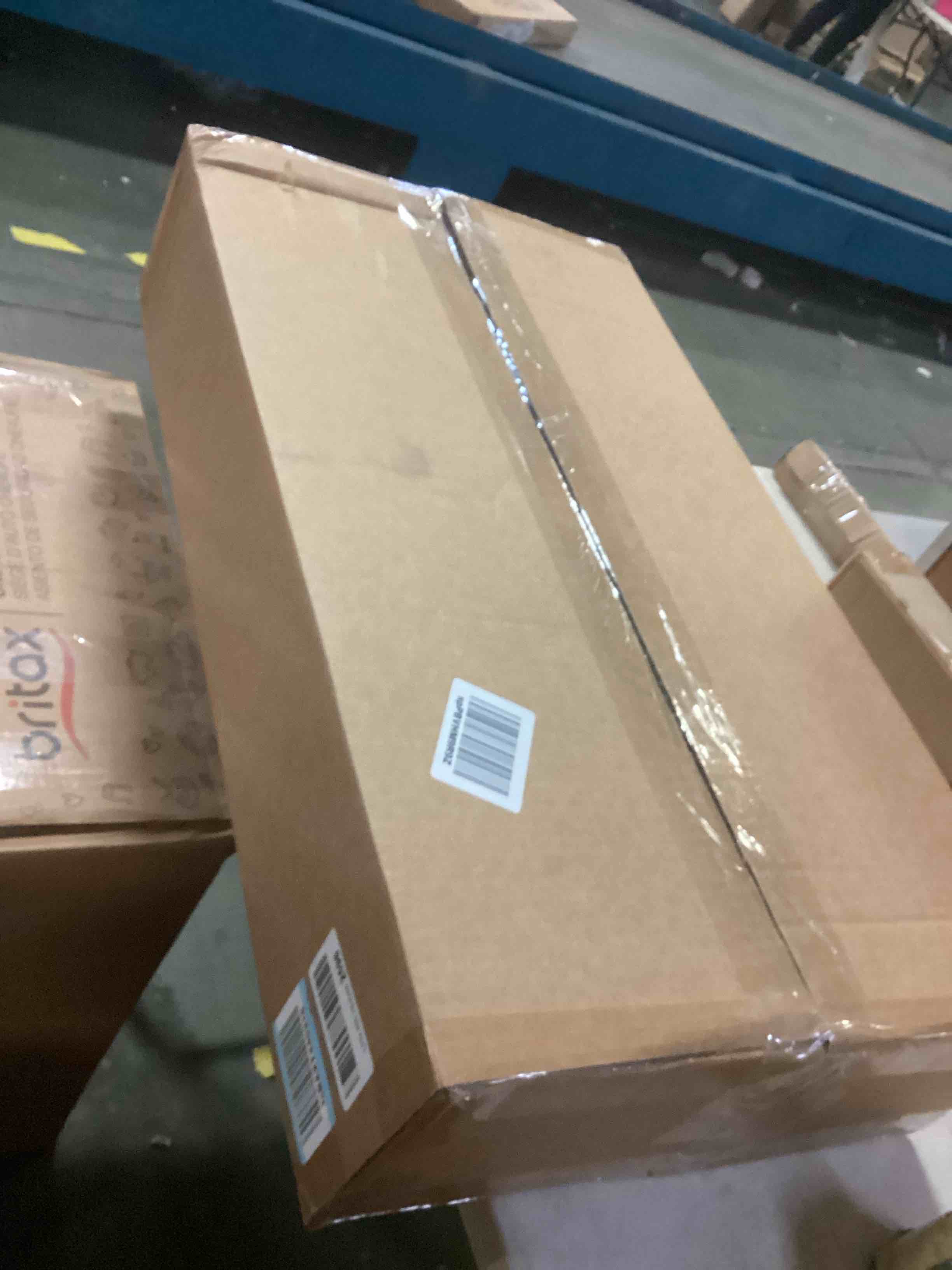 https://s3.amazonaws.com/lotting-images-prod/bidfta/ORG5181356_1702733884872.jpeg