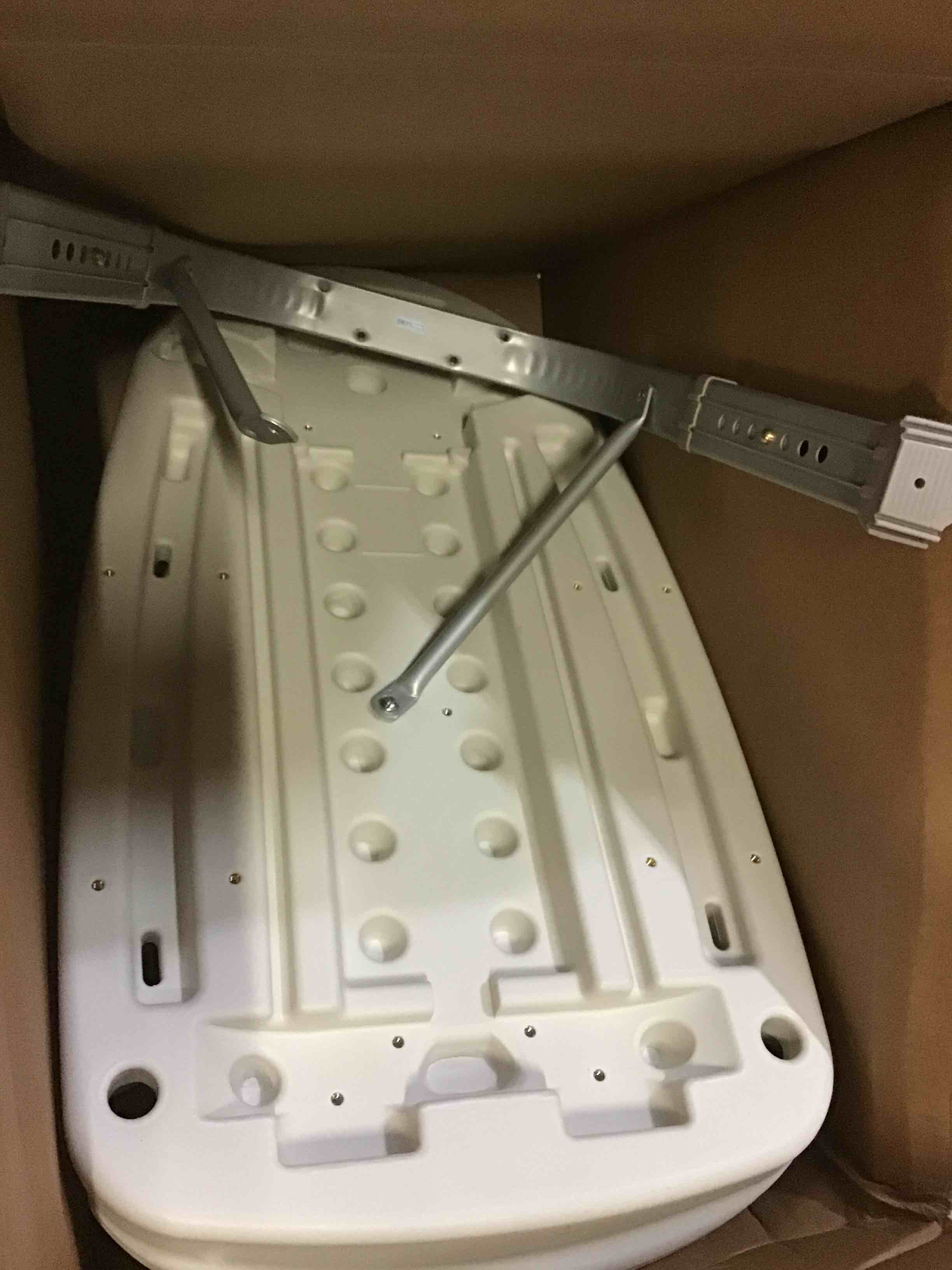 https://s3.amazonaws.com/lotting-images-prod/bidfta/ORG5181510_1702305663162.jpeg