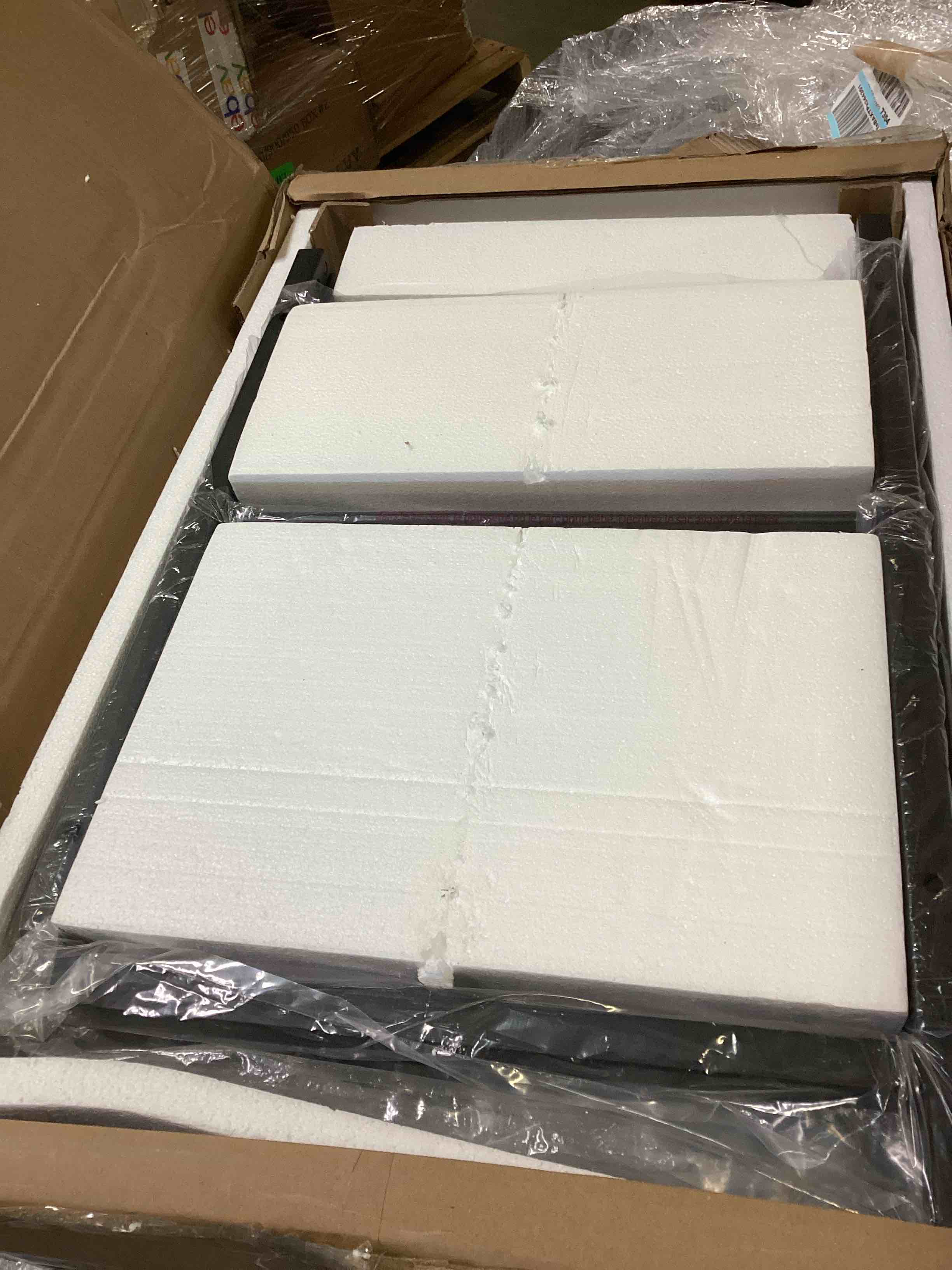 https://s3.amazonaws.com/lotting-images-prod/bidfta/ORG5181762_1702407456466.jpeg