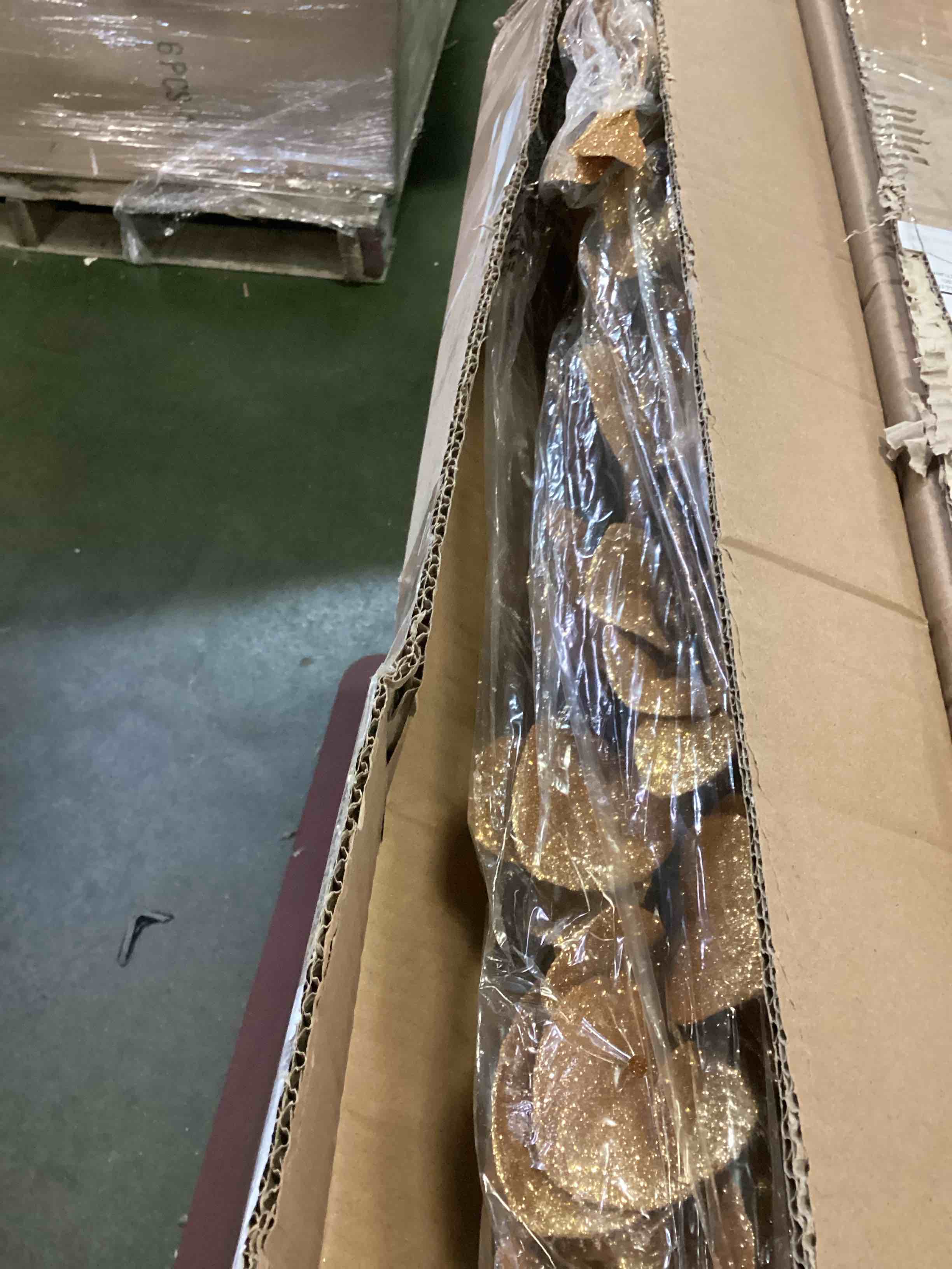 https://s3.amazonaws.com/lotting-images-prod/bidfta/ORG5181809_1702415179184.jpeg