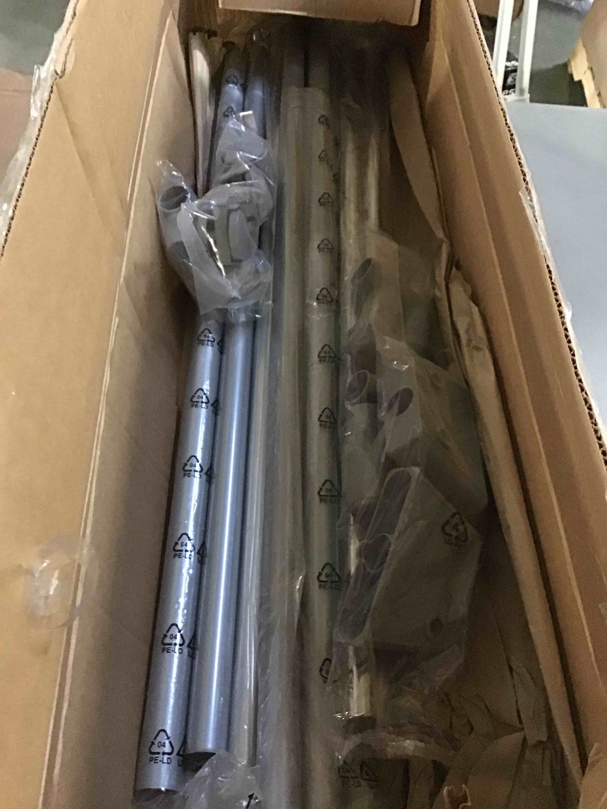 Metal rack with wheels 