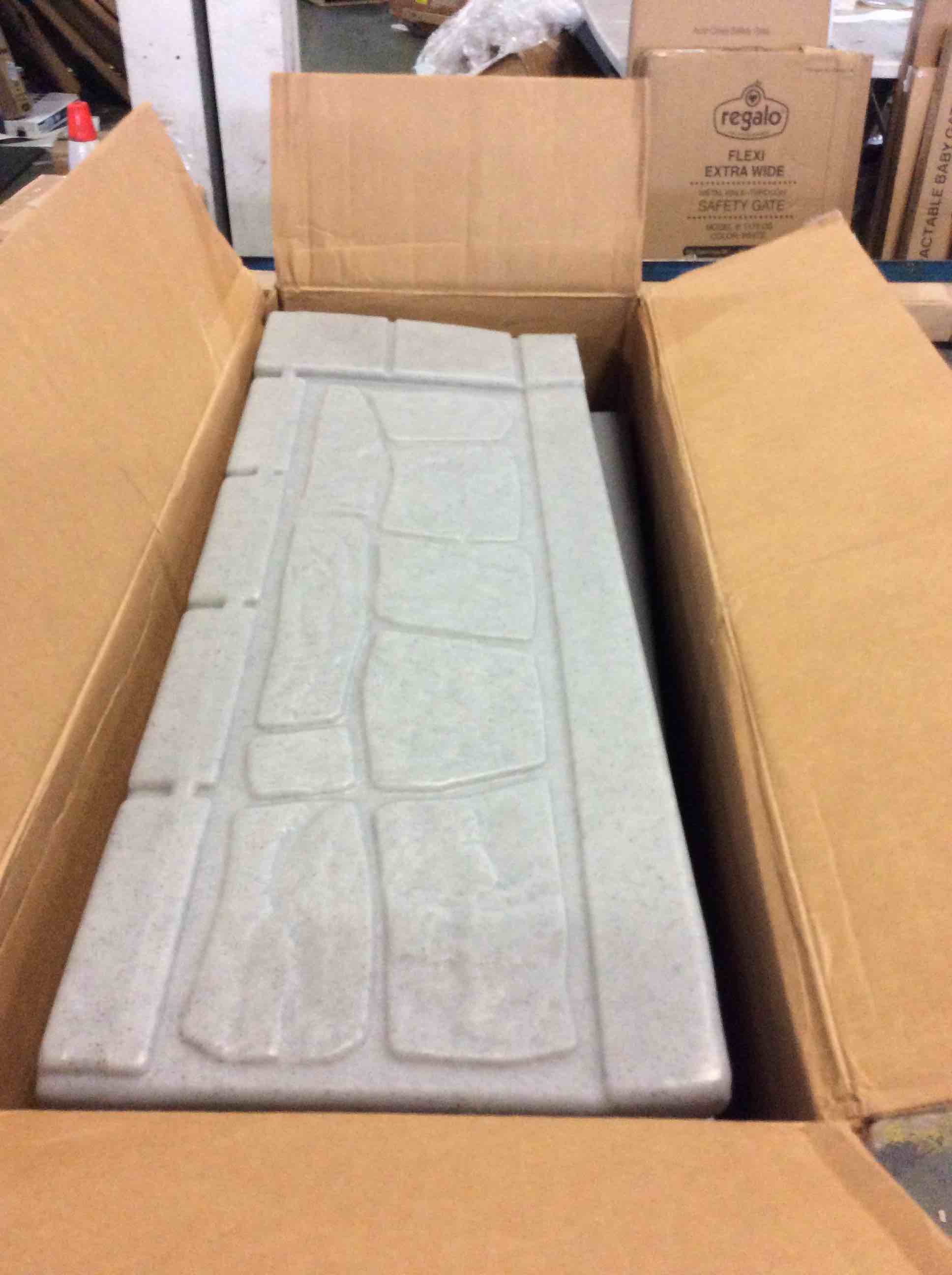 https://s3.amazonaws.com/lotting-images-prod/bidfta/ORG5184890_1702927647038.jpeg