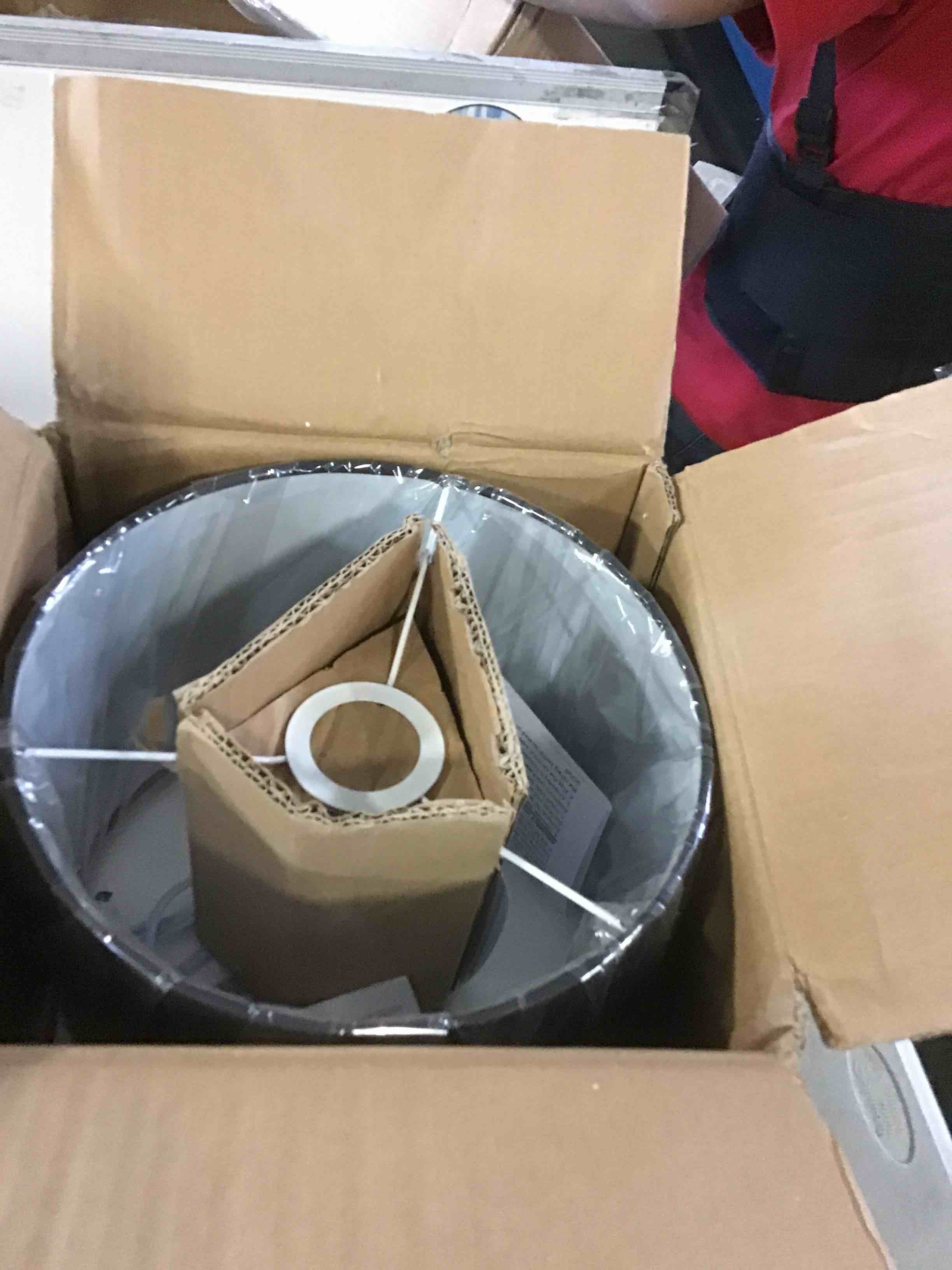 https://s3.amazonaws.com/lotting-images-prod/bidfta/ORG5185322_1703097560719.jpeg
