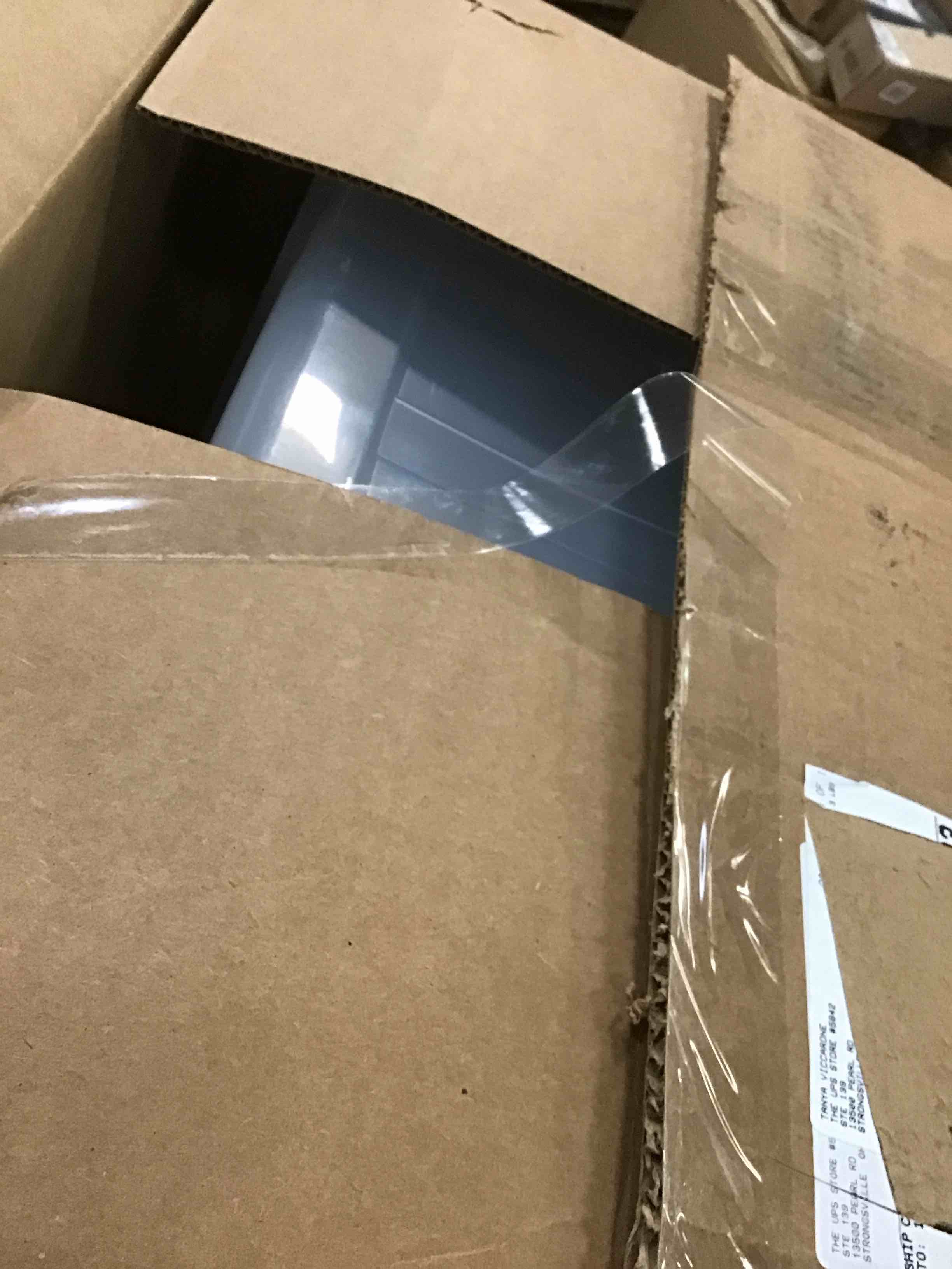 https://s3.amazonaws.com/lotting-images-prod/bidfta/ORG5188725_1706632469890.jpeg