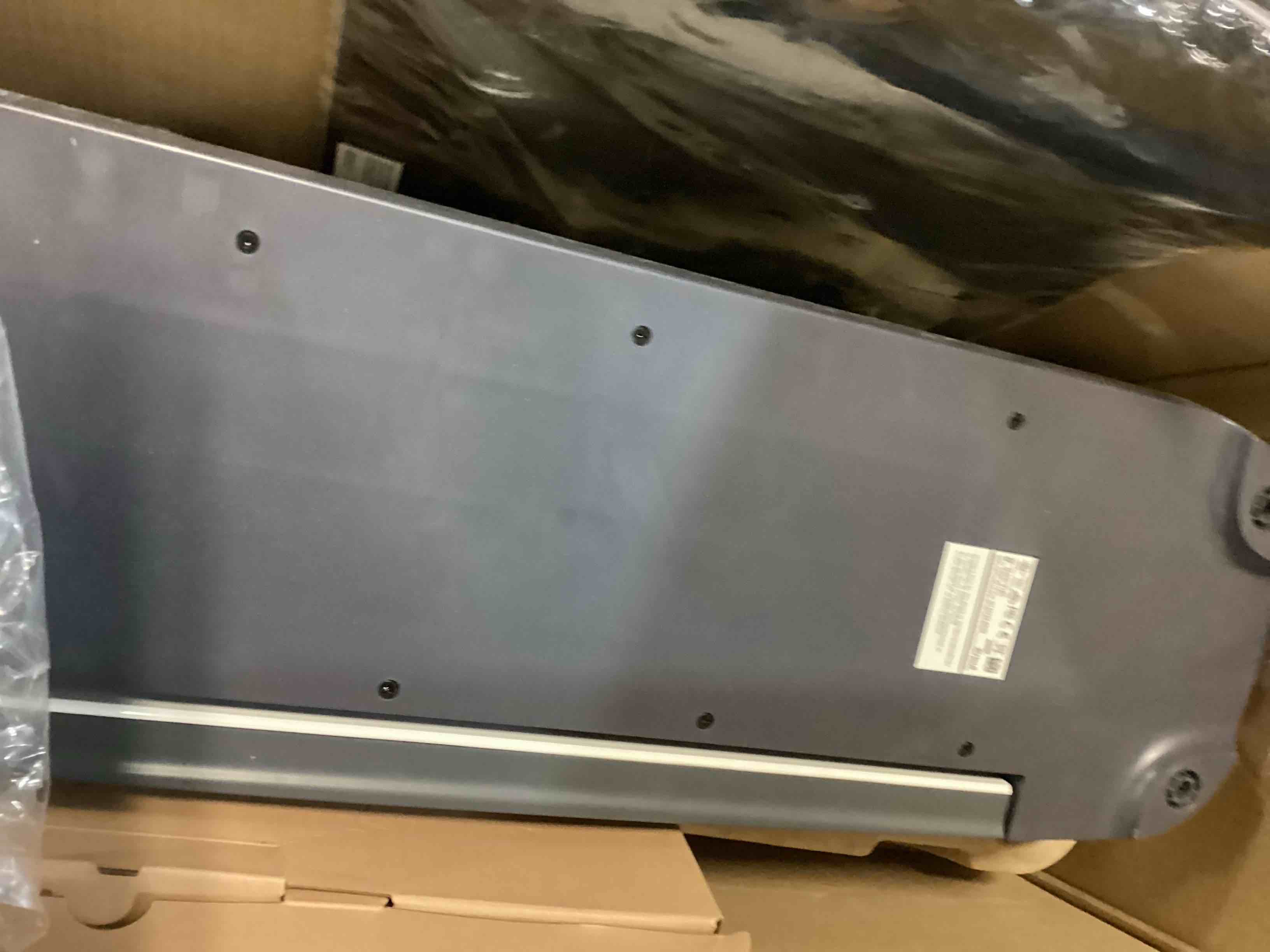 https://s3.amazonaws.com/lotting-images-prod/bidfta/ORG5189047_1702316069834.jpeg