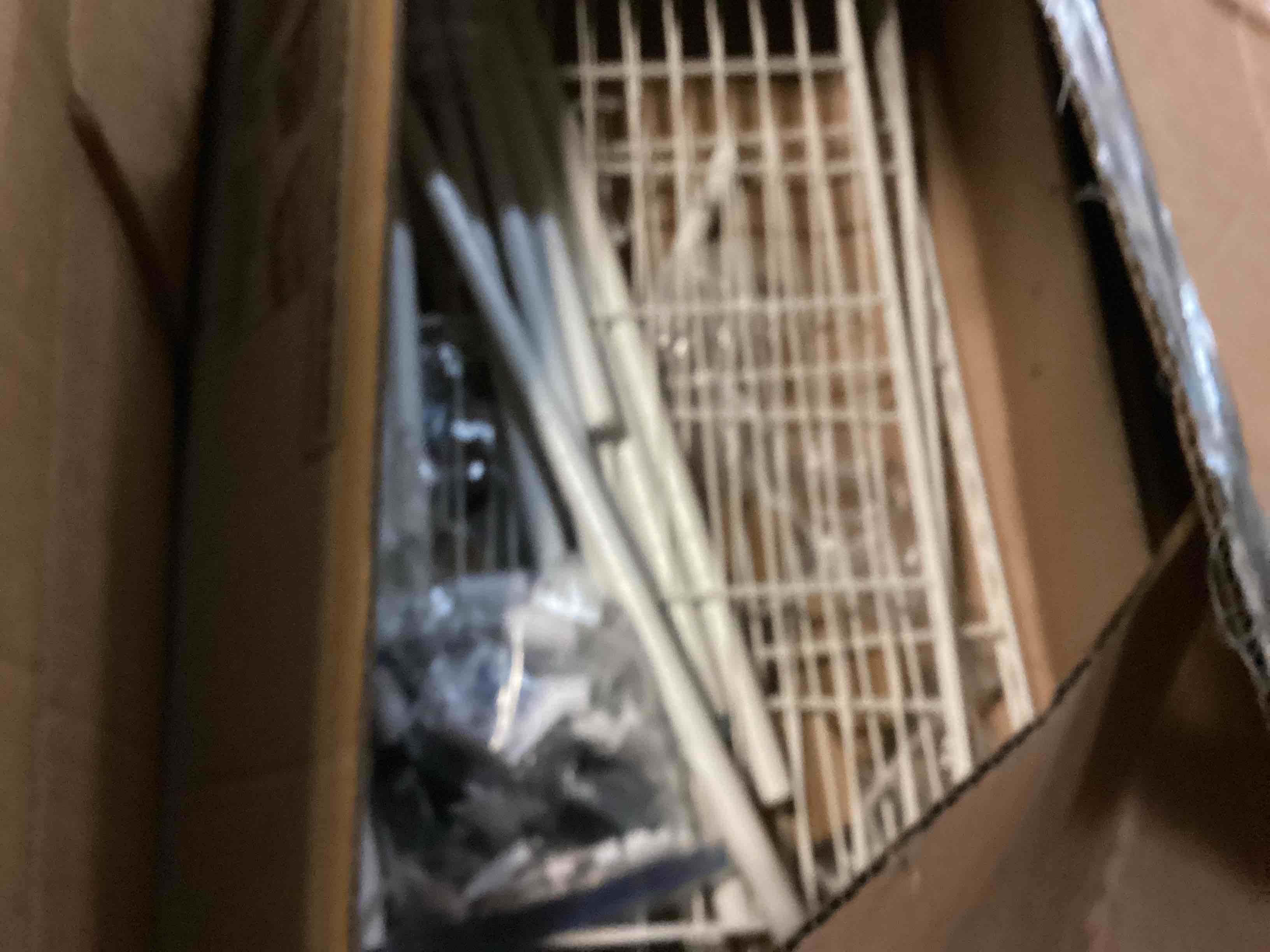 https://s3.amazonaws.com/lotting-images-prod/bidfta/ORG5189118_1702326610757.jpeg