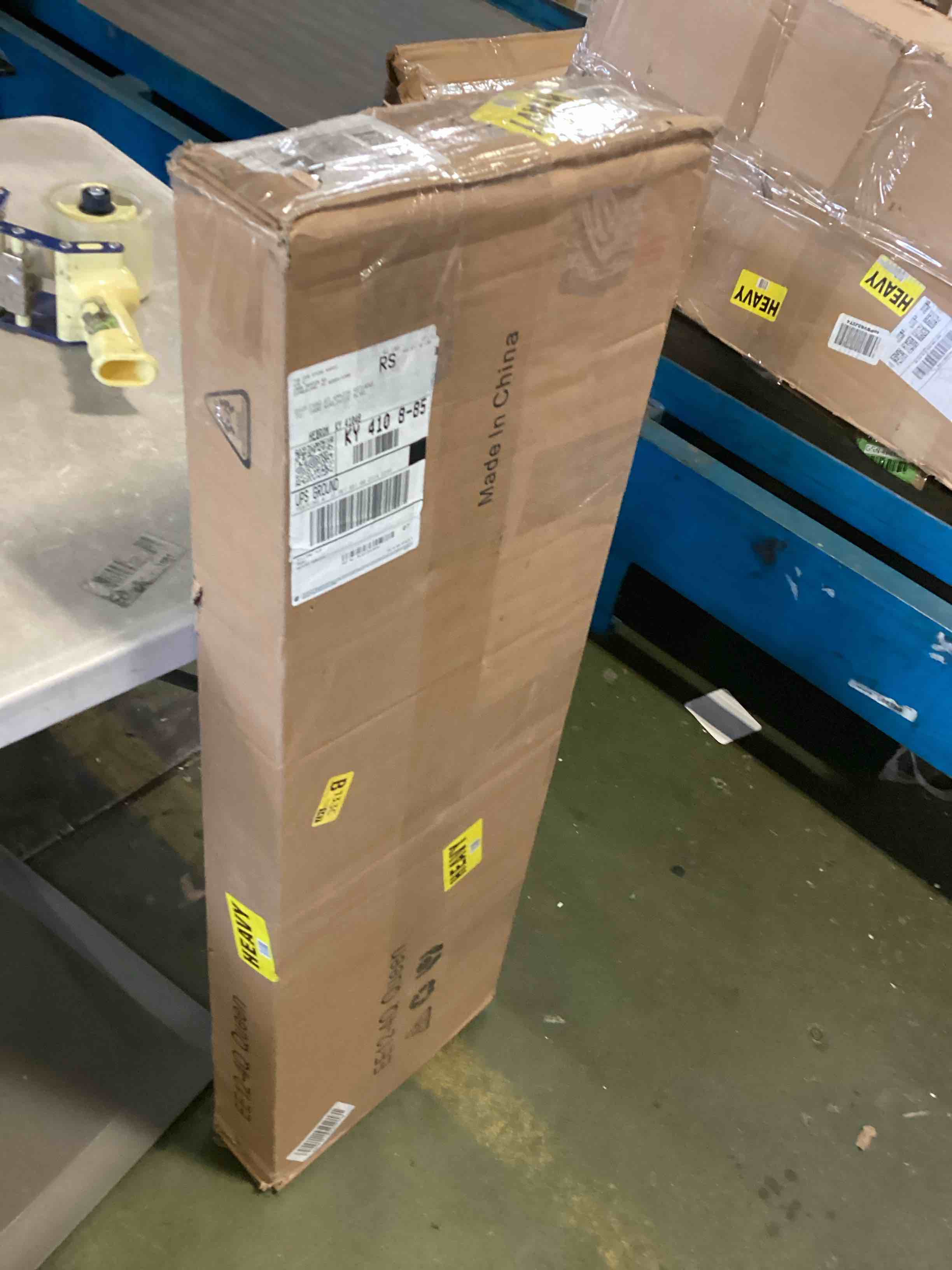 https://s3.amazonaws.com/lotting-images-prod/bidfta/ORG5189296_1702483746842.jpeg