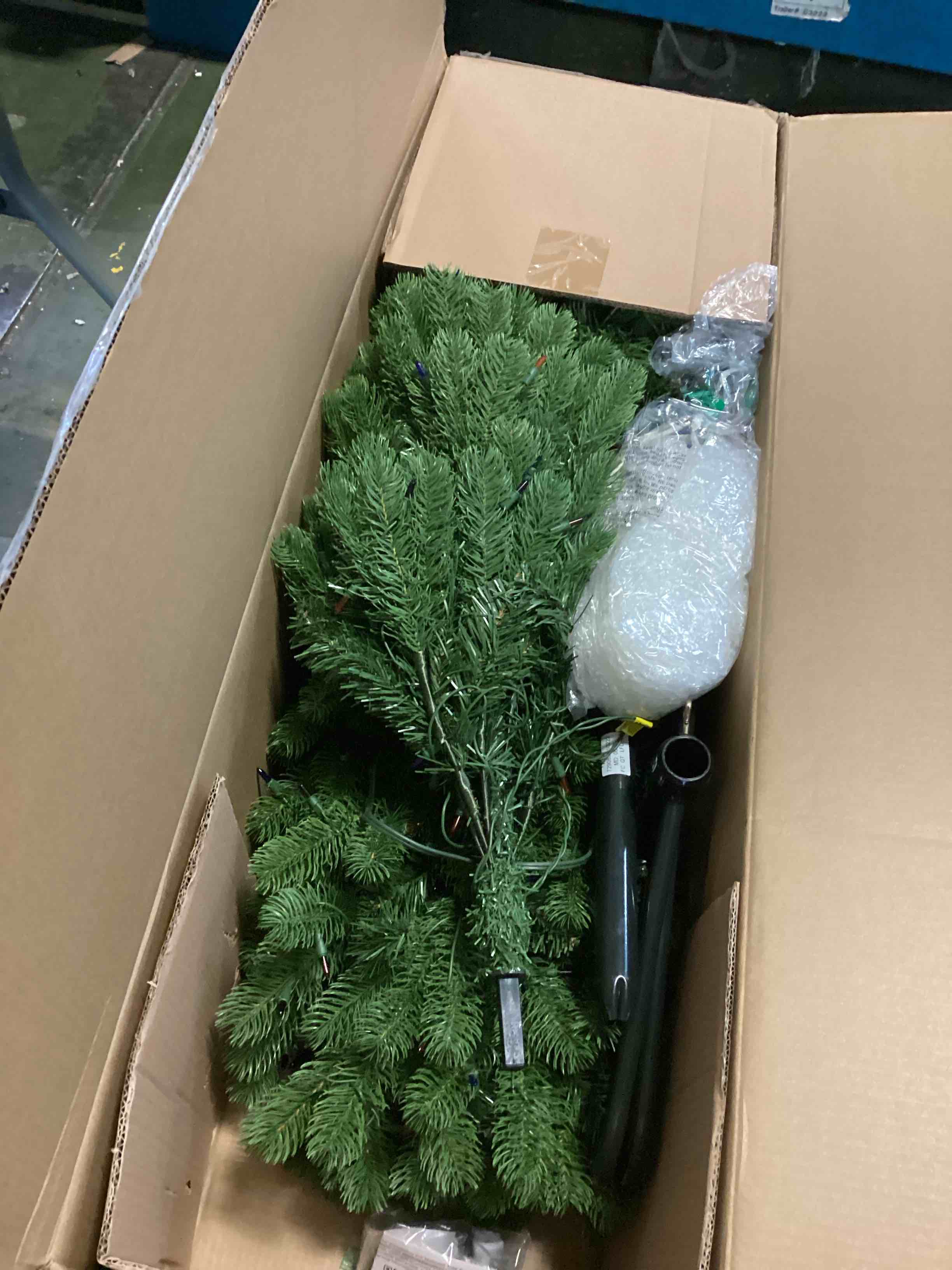 https://s3.amazonaws.com/lotting-images-prod/bidfta/ORG5189315_1702485791888.jpeg