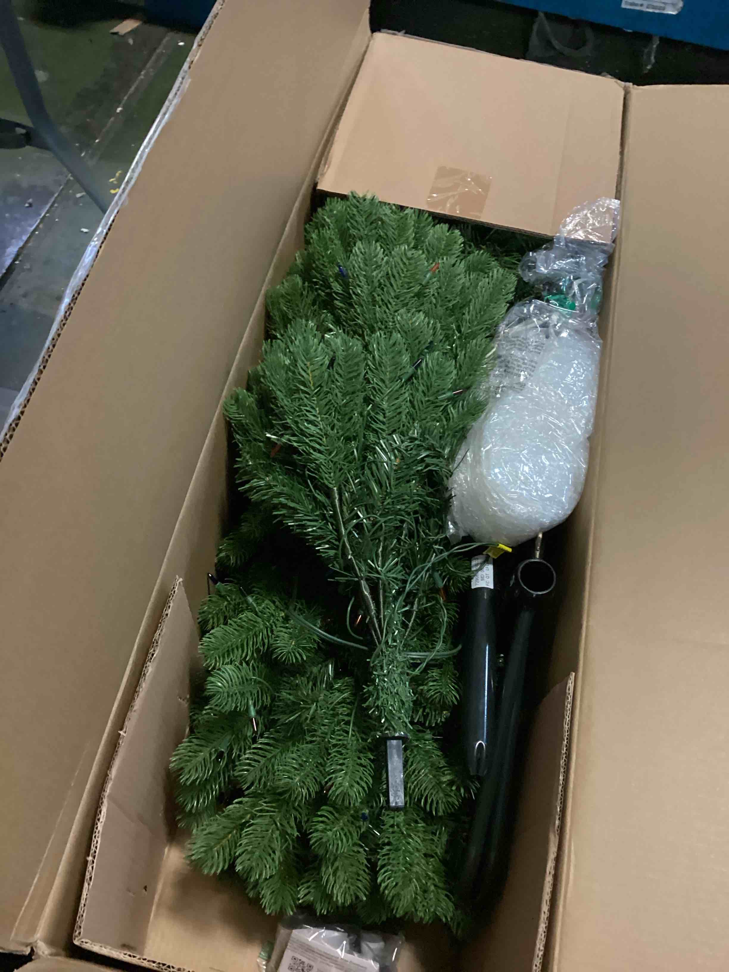 https://s3.amazonaws.com/lotting-images-prod/bidfta/ORG5189315_1702485792986.jpeg