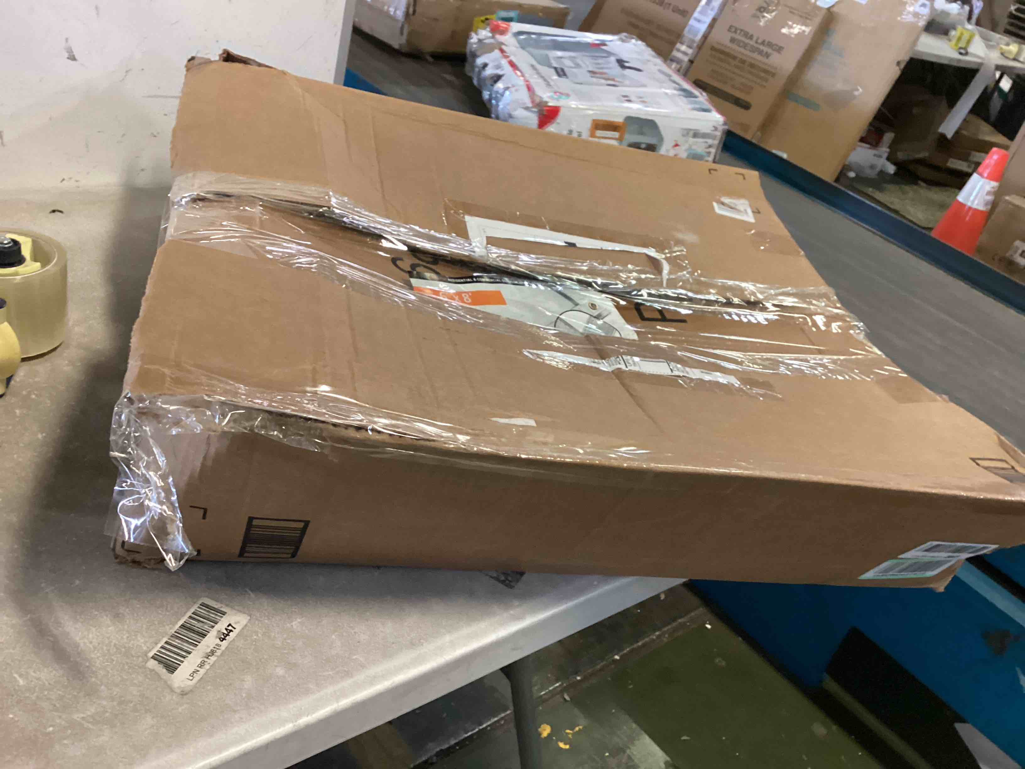 https://s3.amazonaws.com/lotting-images-prod/bidfta/ORG5189353_1702491211253.jpeg