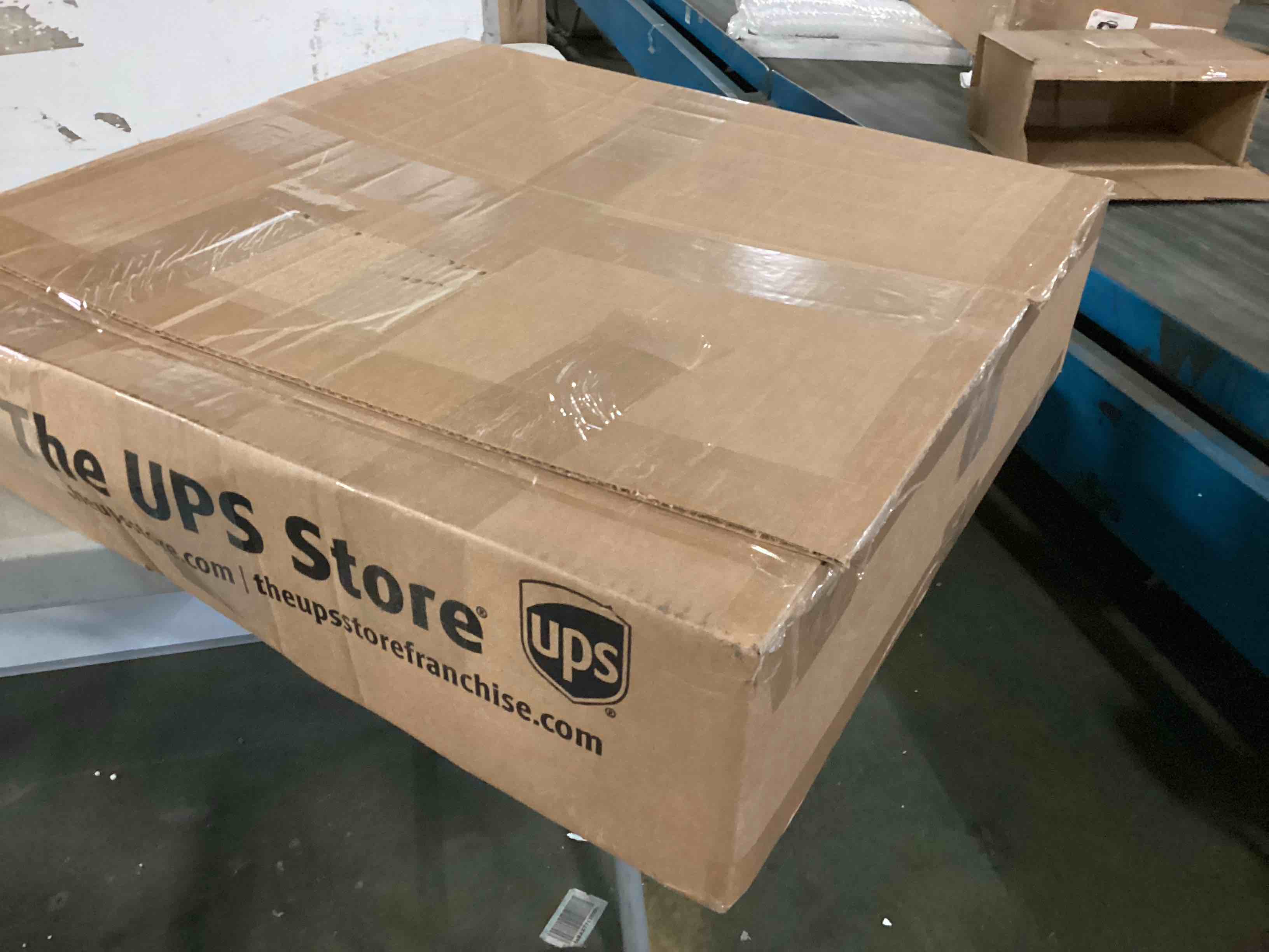 https://s3.amazonaws.com/lotting-images-prod/bidfta/ORG5189826_1702642877033.jpeg