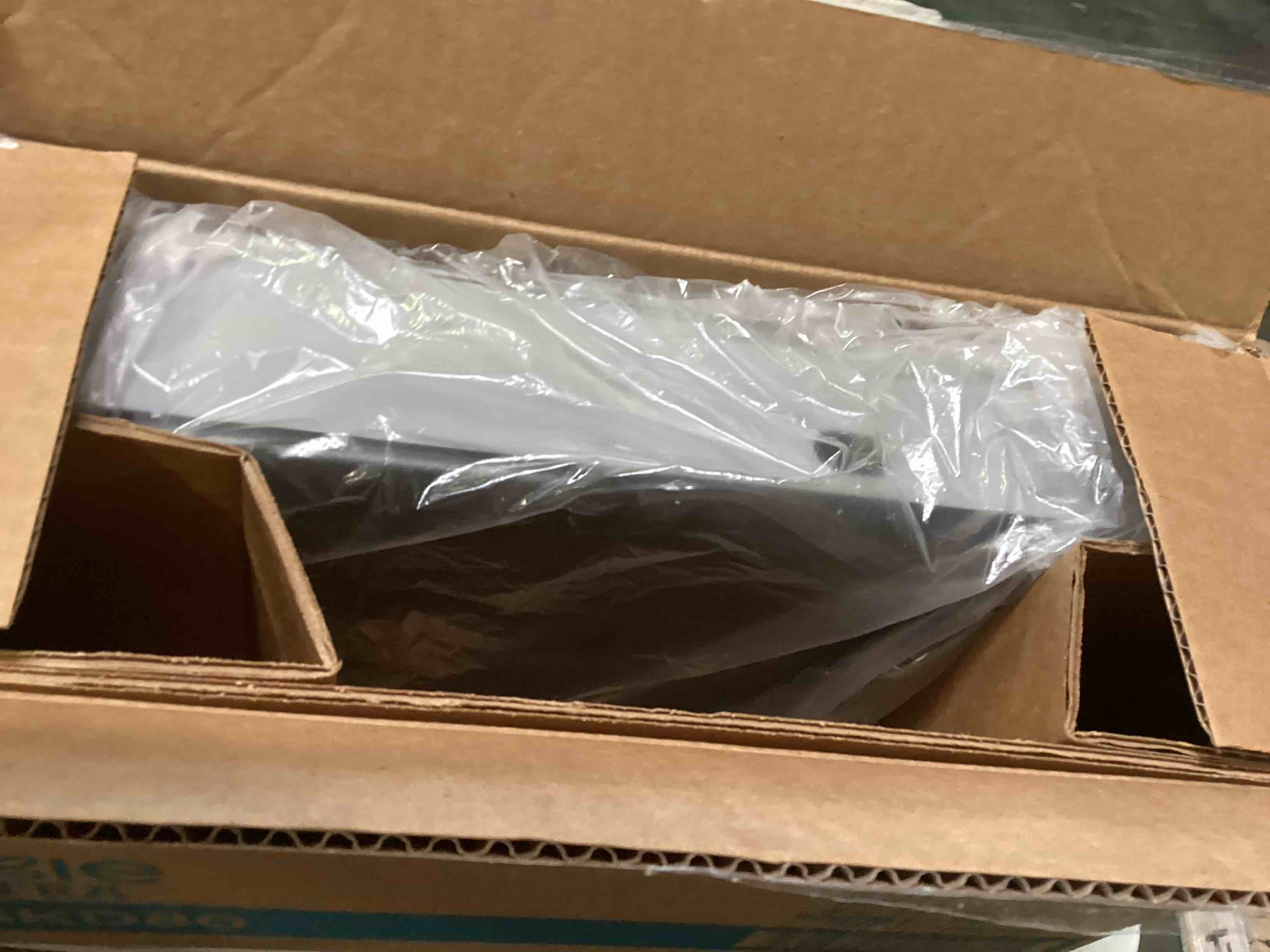 https://s3.amazonaws.com/lotting-images-prod/bidfta/ORG5190024_1702659824463.jpeg