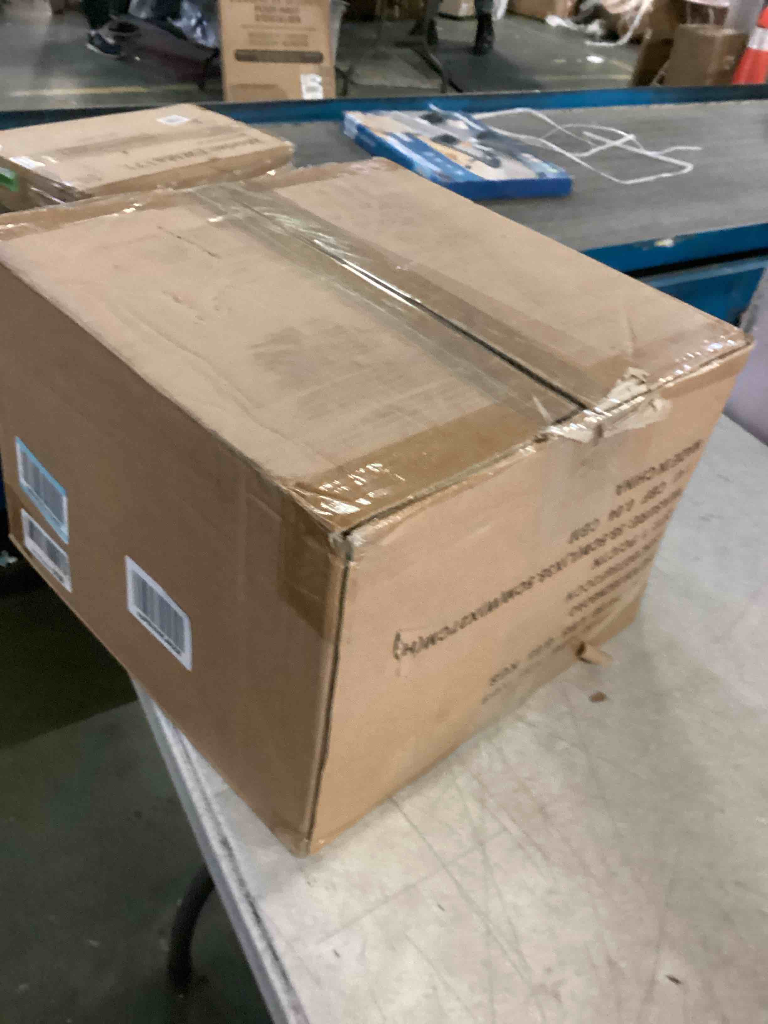 https://s3.amazonaws.com/lotting-images-prod/bidfta/ORG5190282_1702910513779.jpeg